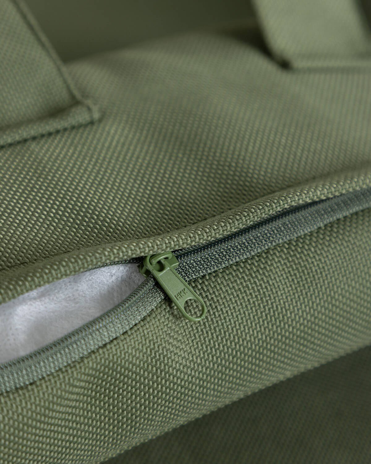 Pack de 2 Chaises de Salle à Manger avec Accoudoirs en Bois d'Eucalyptus et Tissu Edvard, image de la gelerie 8