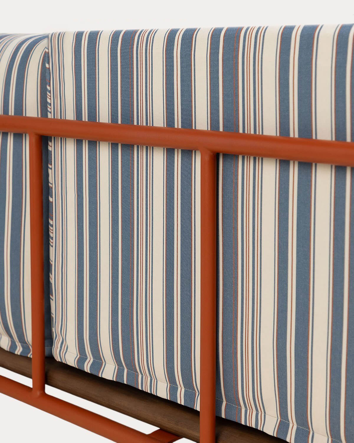 Ensemble de Jardin avec Canapé 2 Places, 2 Fauteuils et Table Basse en Métal et Tissu Ahrus, image de la gelerie 8