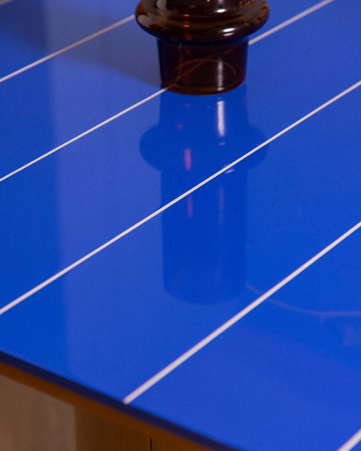 Table de Salle à Manger Rectangulaire en Ciment avec Aspect Carrelage et Bois d'Acacia (200x105 cm) Pepe, image de la gelerie 3