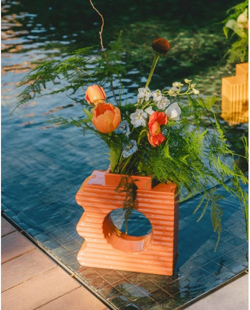 Vase Dolomite Oles