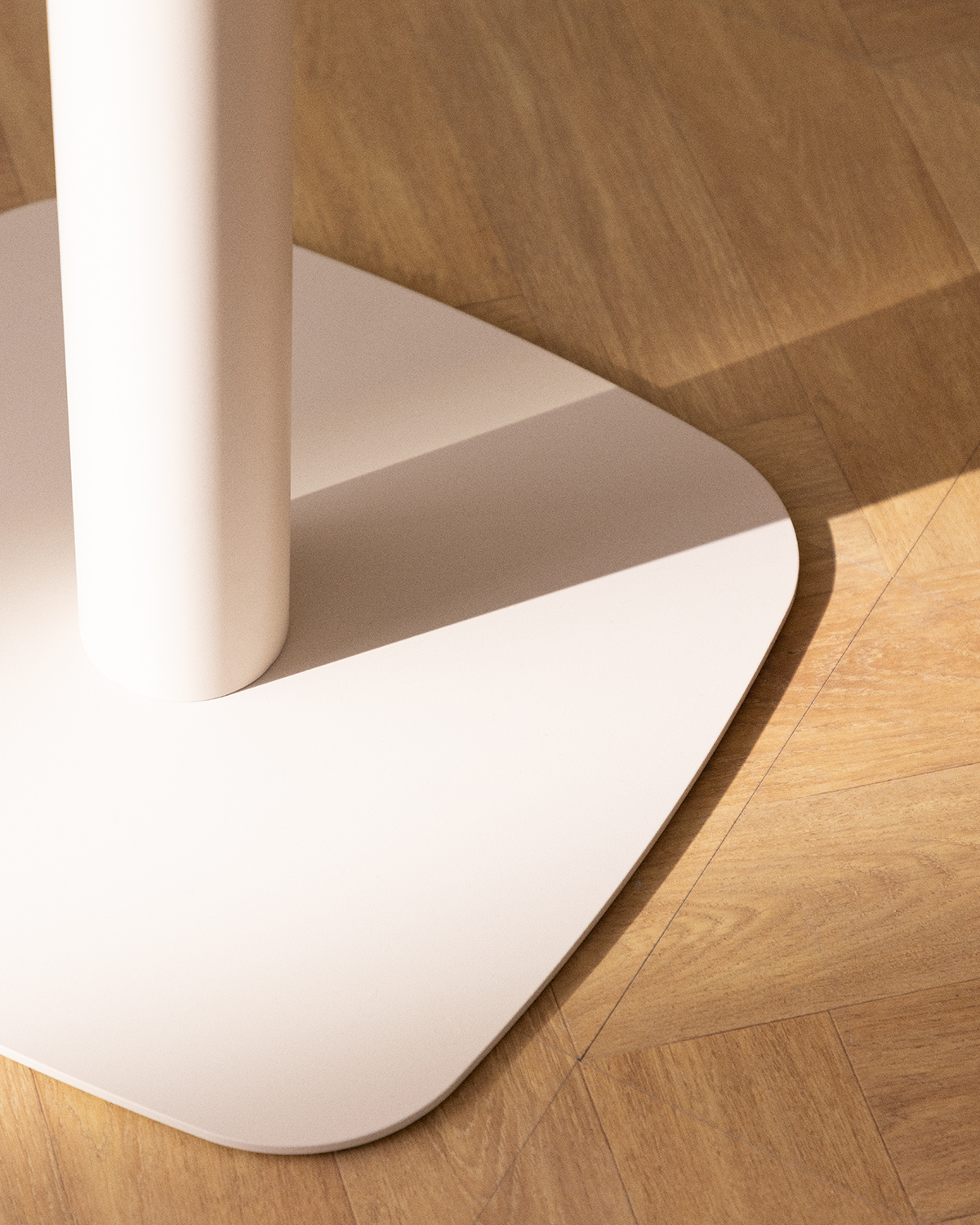 Table de salle à manger carrée 70x70 cm en métal Zoilo, image de la gelerie 6