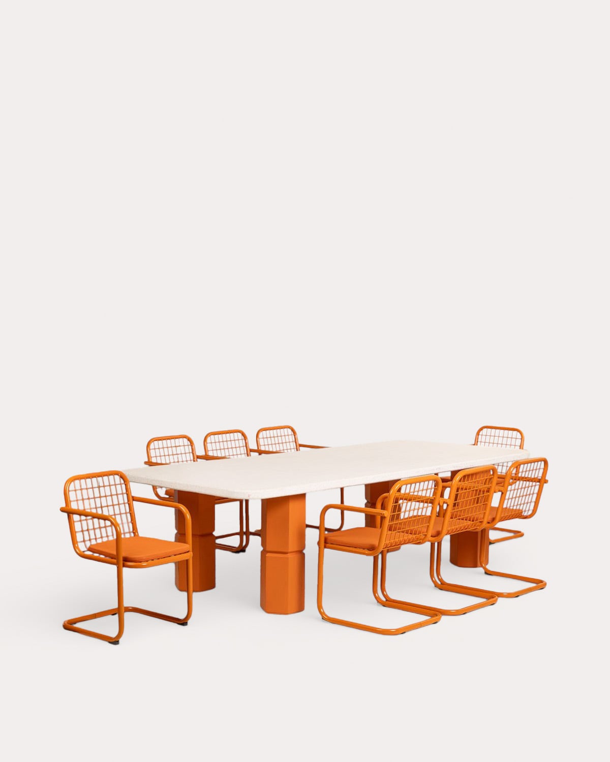 Ensemble Table Rectangulaire en Terrazzo Ixiar (270x120 cm) et 8 Fauteuils d'Extérieur en Métal Biaritz, image de la gelerie 1