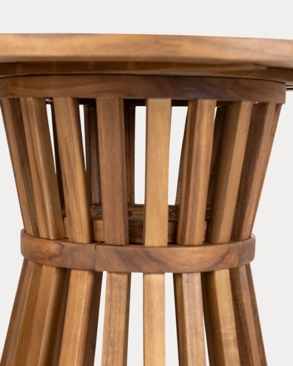 Ensemble Table Haute (Ø70 cm) et 4 Tabourets Hauts en Bois d'Acacia et Tissu (75 cm) d'Extérieur Hazan, image de la gelerie 5076014