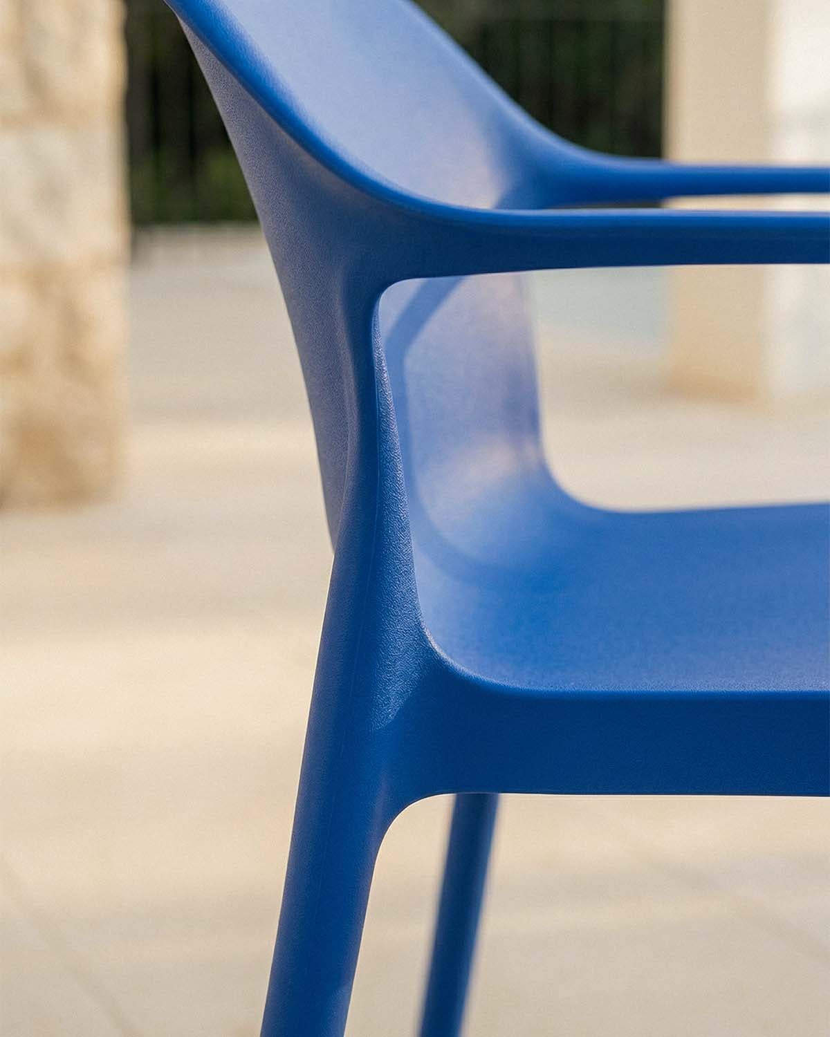 Pack 4 Chaises d'Extérieur en Polypropylène avec Accoudoirs Juana, image de la gelerie 3