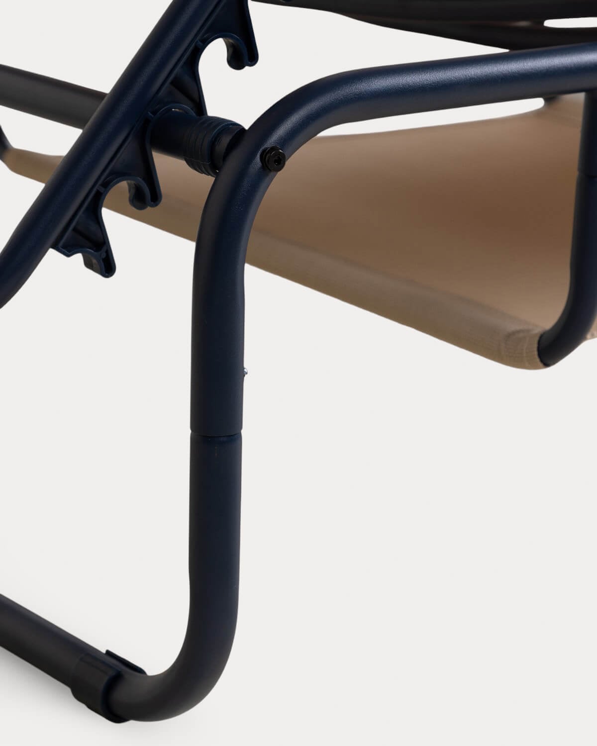 Chaise Longue Inclinable en Métal et Tissu Ohiane, image de la gelerie 6