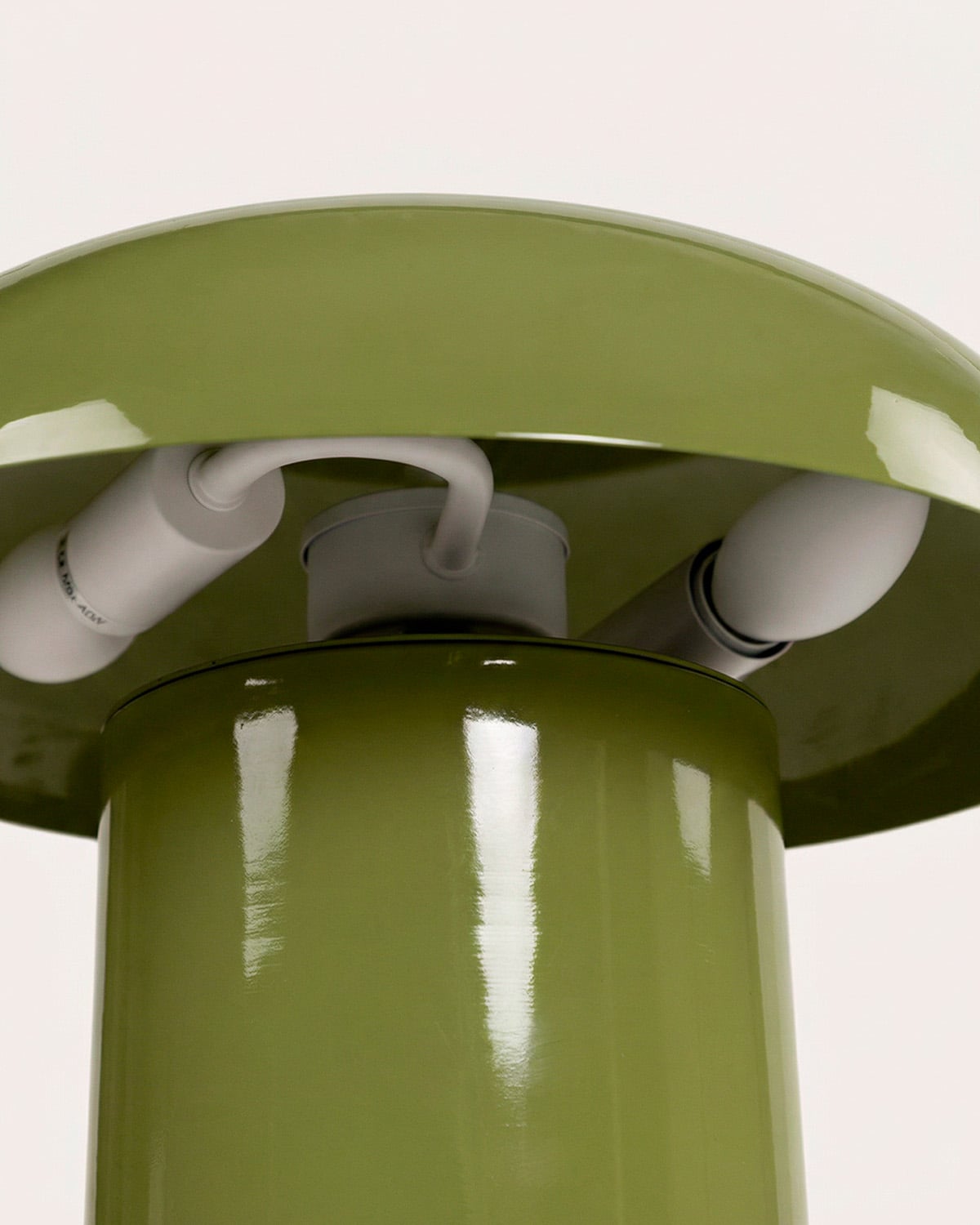 Lampe de Table en Métal Madine, image de la gelerie 3