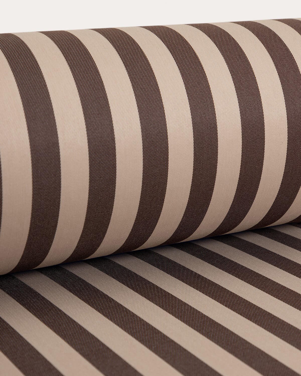 Ensemble de Jardin avec Canapé 2 Places, 2 Fauteuils et Table Basse en Métal et Tissu Mitha, image de la gelerie 7