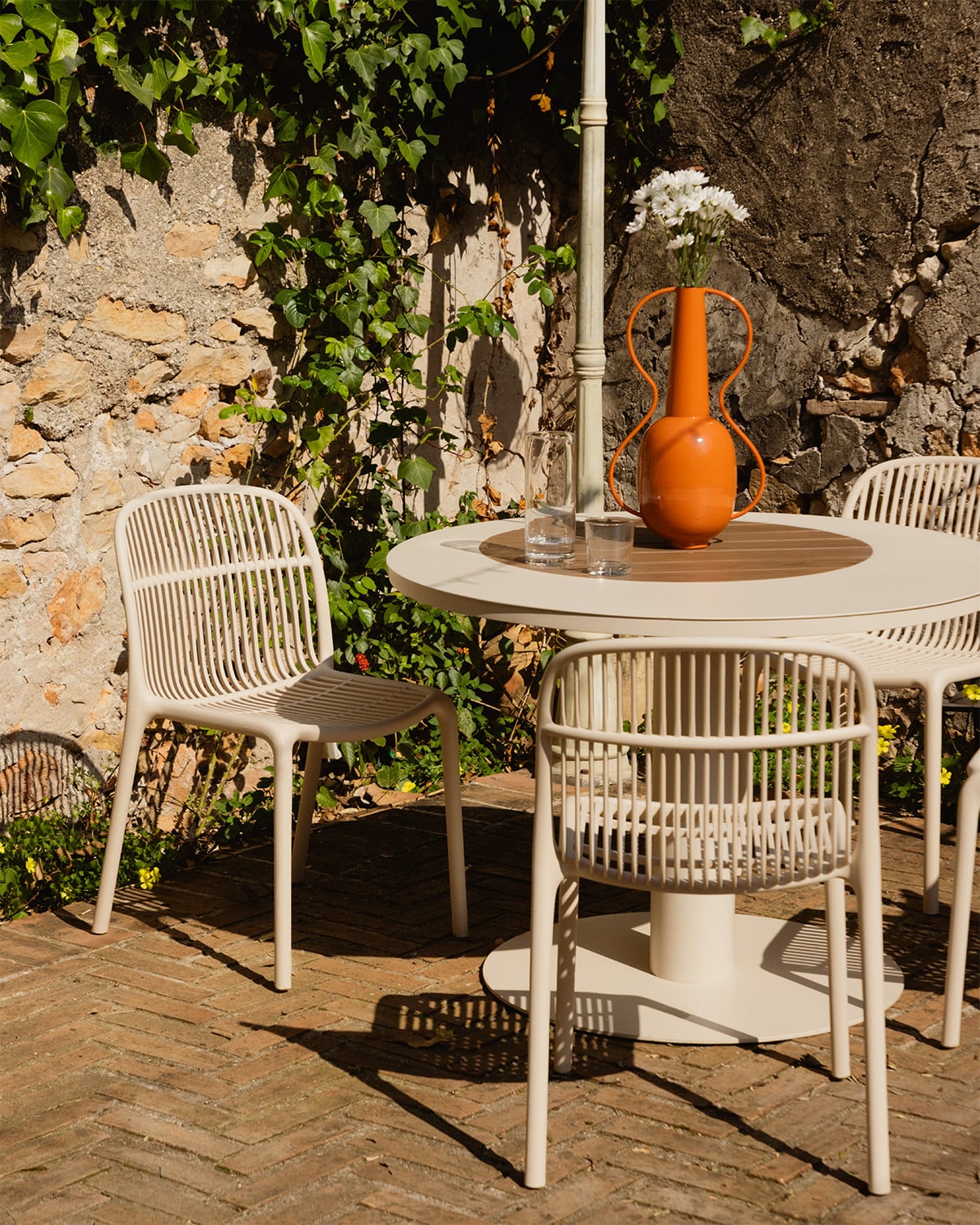 Chaise d'Extérieur en Polypropylène Aisha, image de la gelerie 2