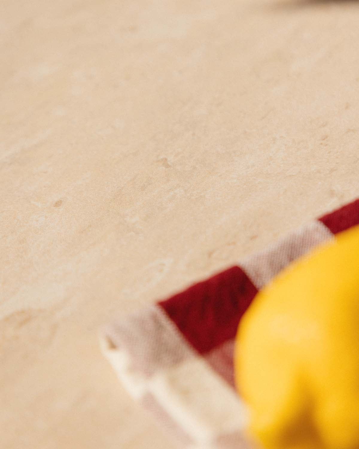 Table Ronde d'Extérieur en Métal et Verre Trempé (Ø120 cm) Llibet, image de la gelerie 6