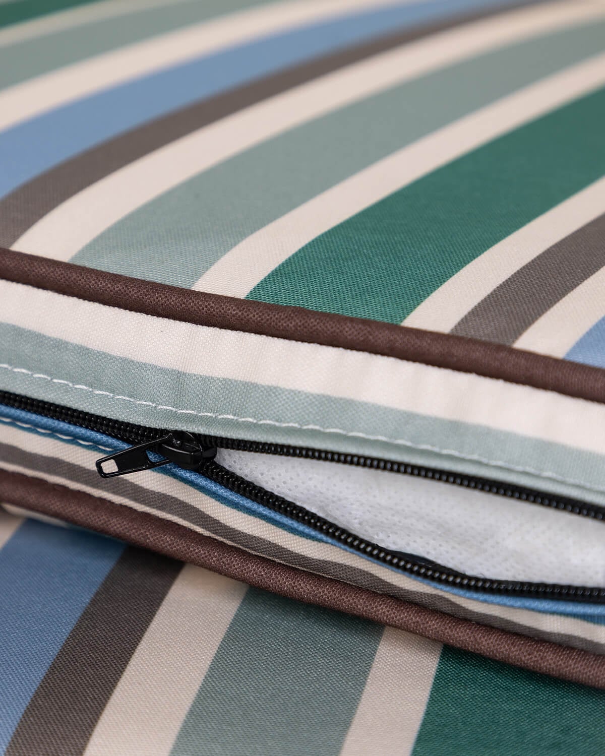 Ensemble Table Rectangulaire (220x110 cm) Lirae et 8 Chaises en Métal et Bois avec Accoudoirs Edimbra d'Extérieur, image de la gelerie 9