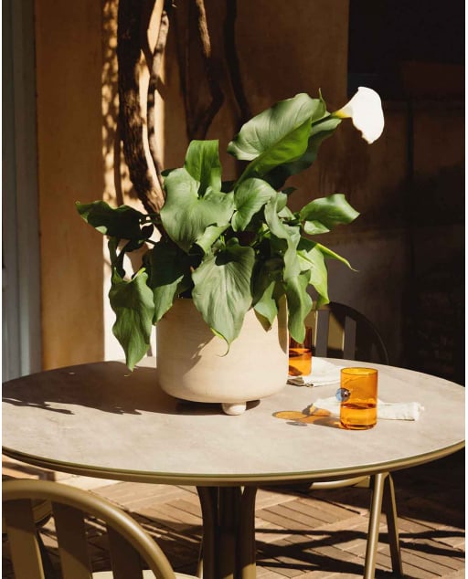 Pot de Fleurs Rond en Ciment Petunia