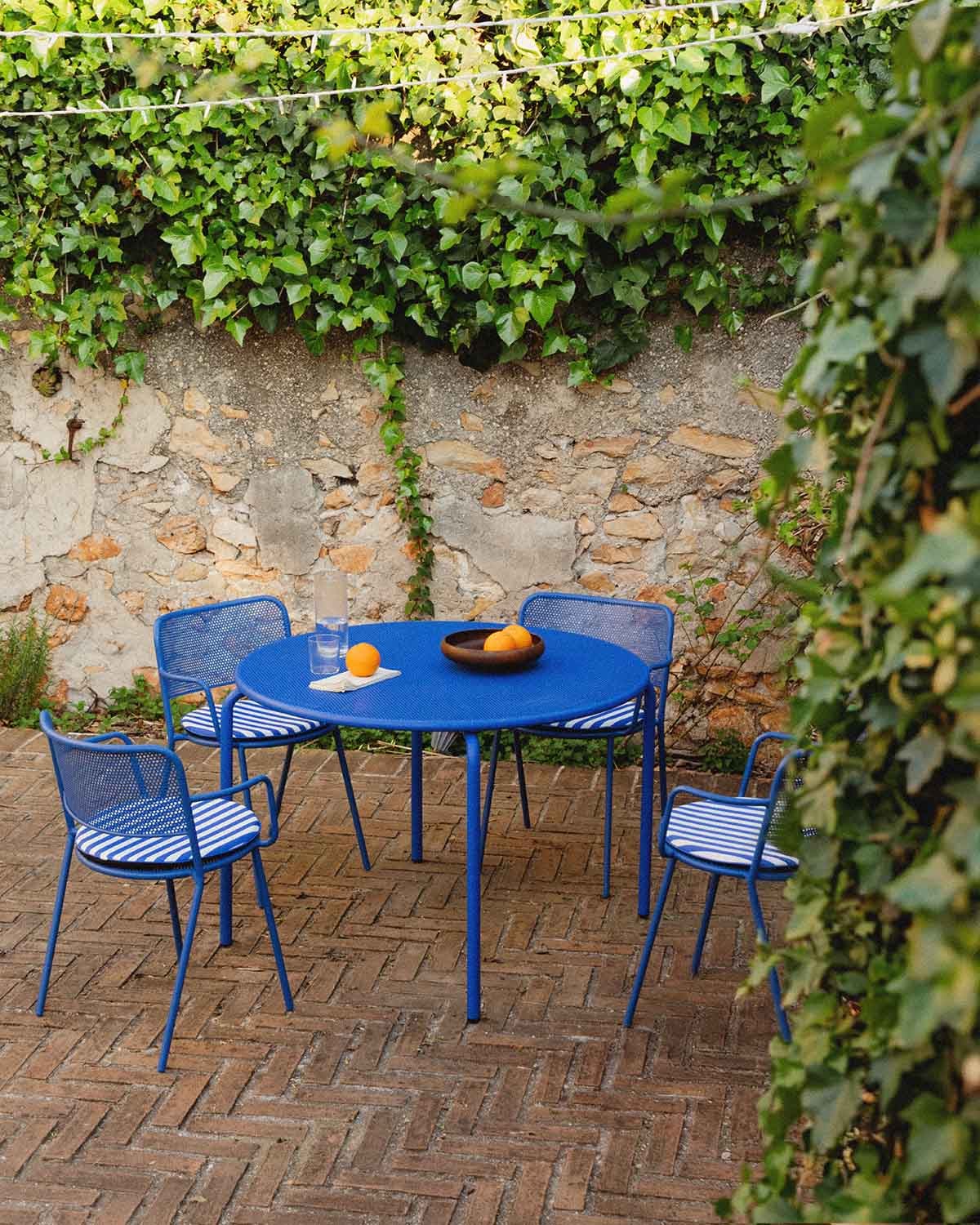 Table Ronde d'Extérieur en Métal (Ø110 cm) Dorothea, image de la gelerie 2