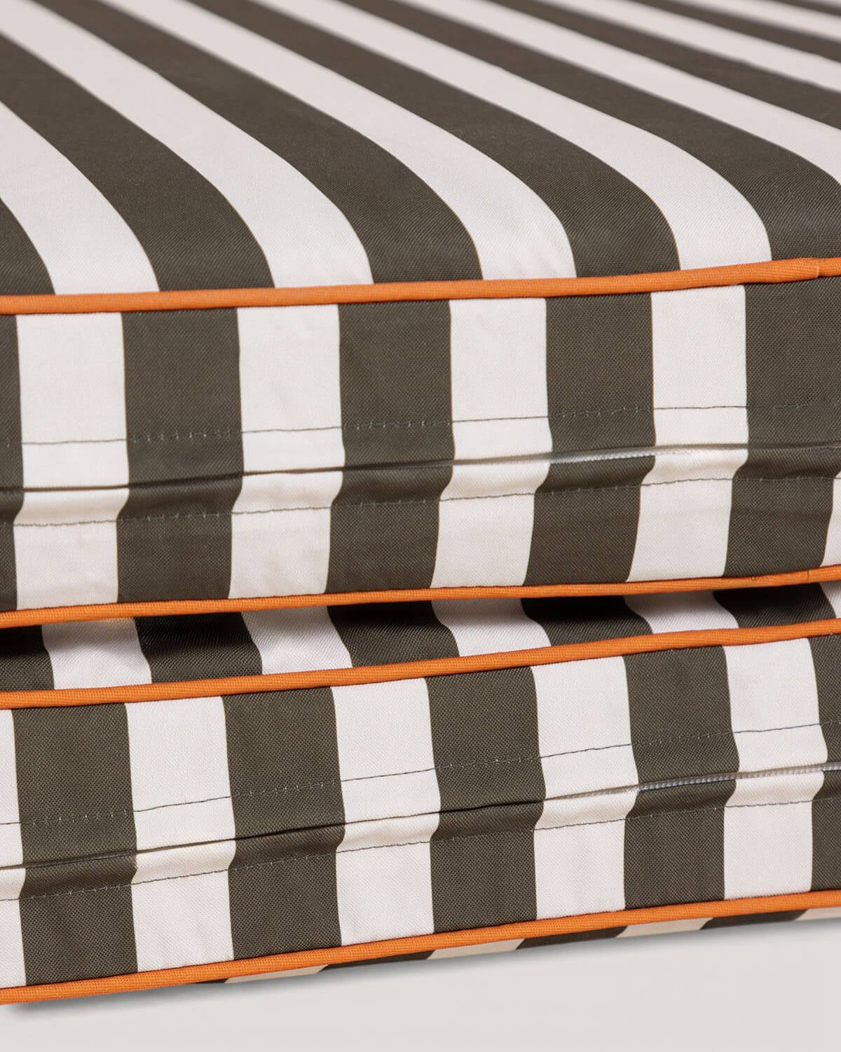 Pack 2 Chaises Longues Inclinables en Aluminium avec Coussin Rayé New Kreta, image de la gelerie 6