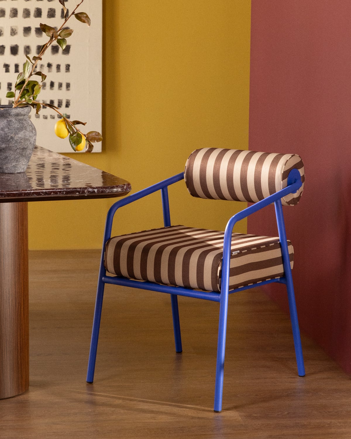 Pack 2 Chaises de Salle à Manger en Métal et Tissu Mitha, image de la gelerie 2