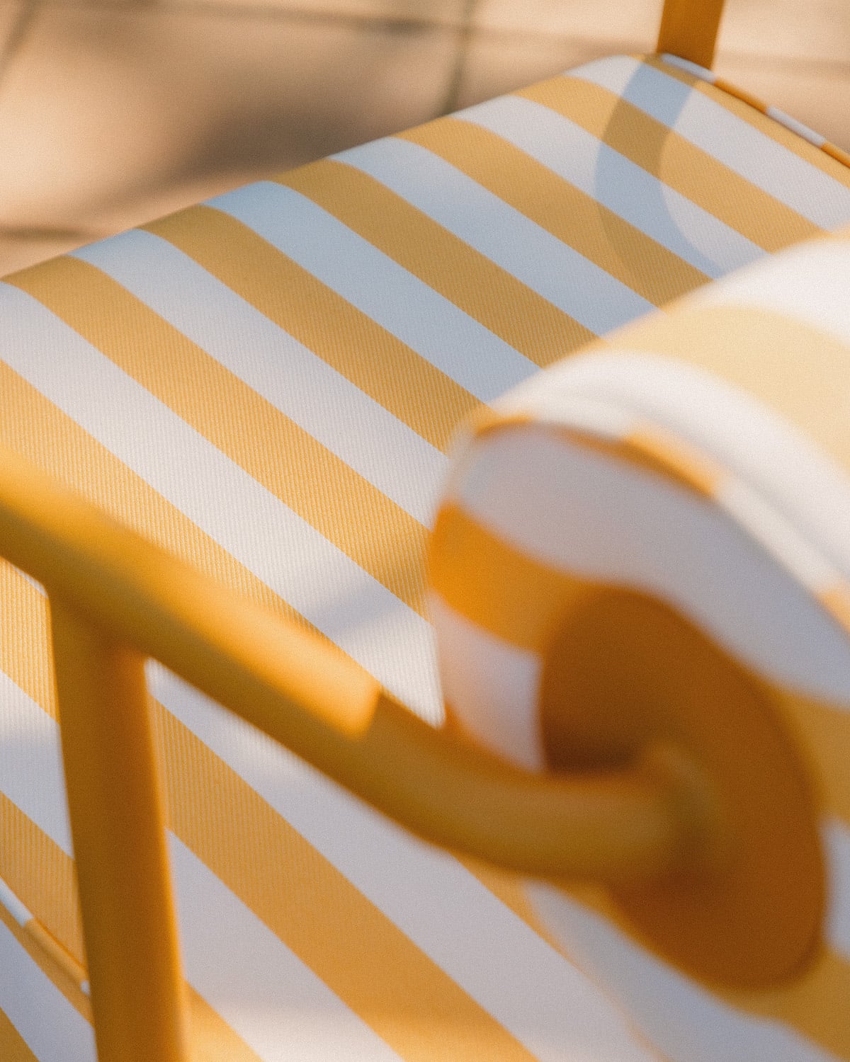 Pack 4 Chaises d'Extérieur en Métal et Tissu Mitha, image de la gelerie 3