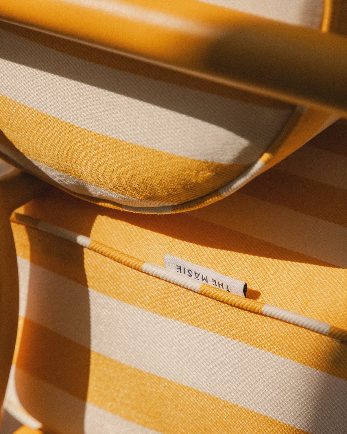 Canapé de Jardin 2 places en Métal et Tissu Mitha, image de la gelerie 3