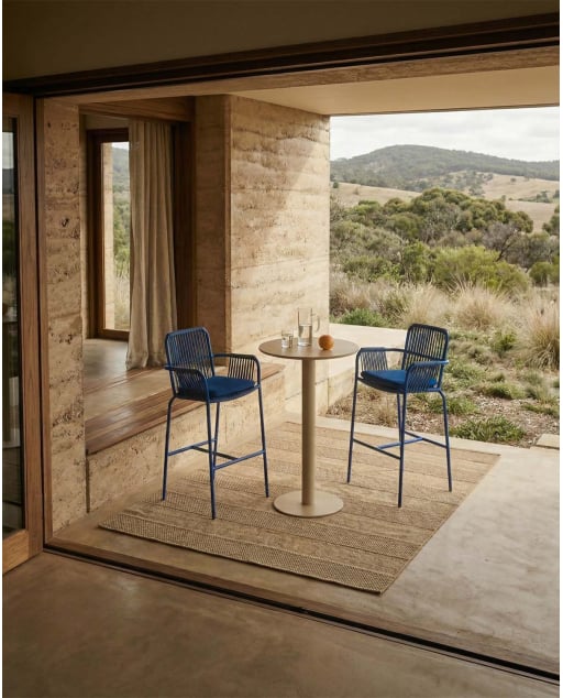 Ensemble Table Haute Ronde (Ø70 cm) Banon et 2 Tabourets Hauts en Aluminium (74 cm) Drian pour Usage Extérieur