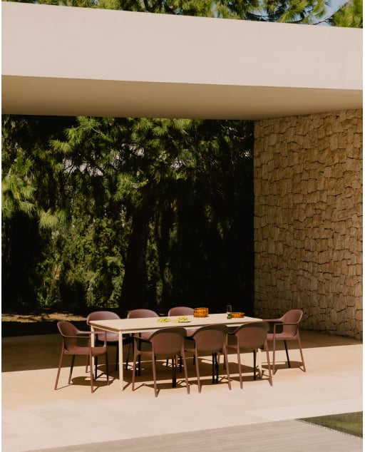Ensemble Table Rectangulaire en Métal (200x90 cm) Dessie et Fauteuils 8 en Polypropylène Juana d'Extérieur