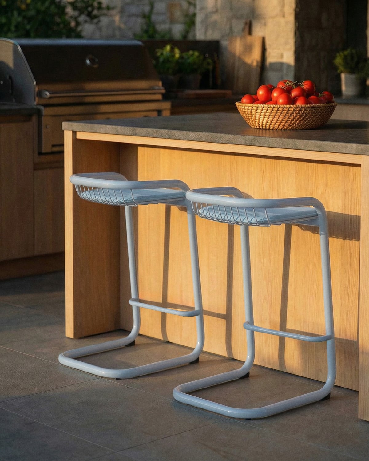 Tabouret Haut d'Extérieur en Métal Biaritz, image de la gelerie 2