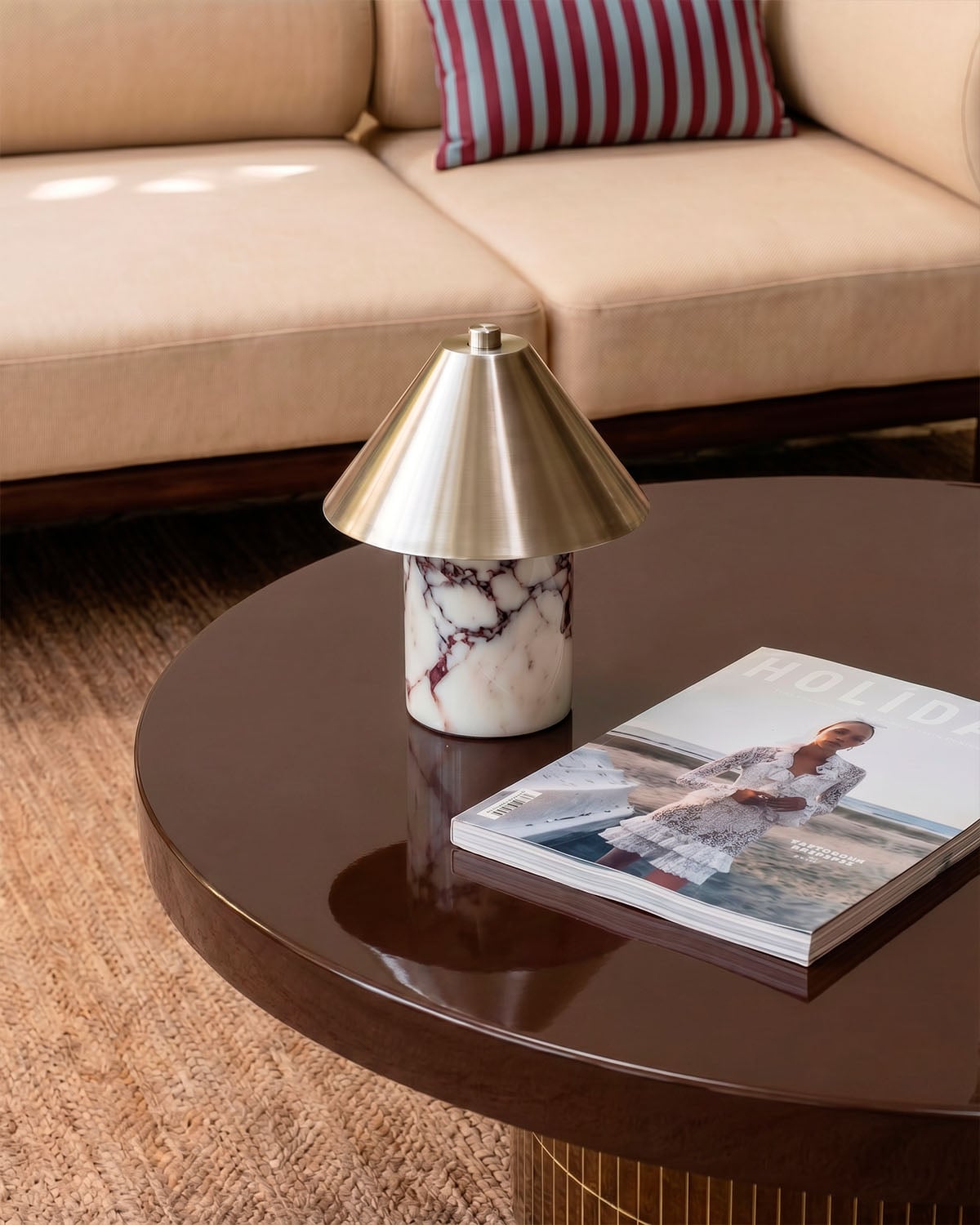 Lampe de Table LED sans fil en Marbre et Métal Obely, image de la gelerie 2