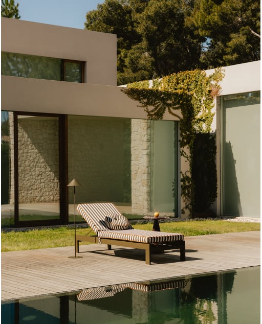 Nouvelle Chaise Longue Inclinable en Aluminium Kreta avec Coussin Rayé