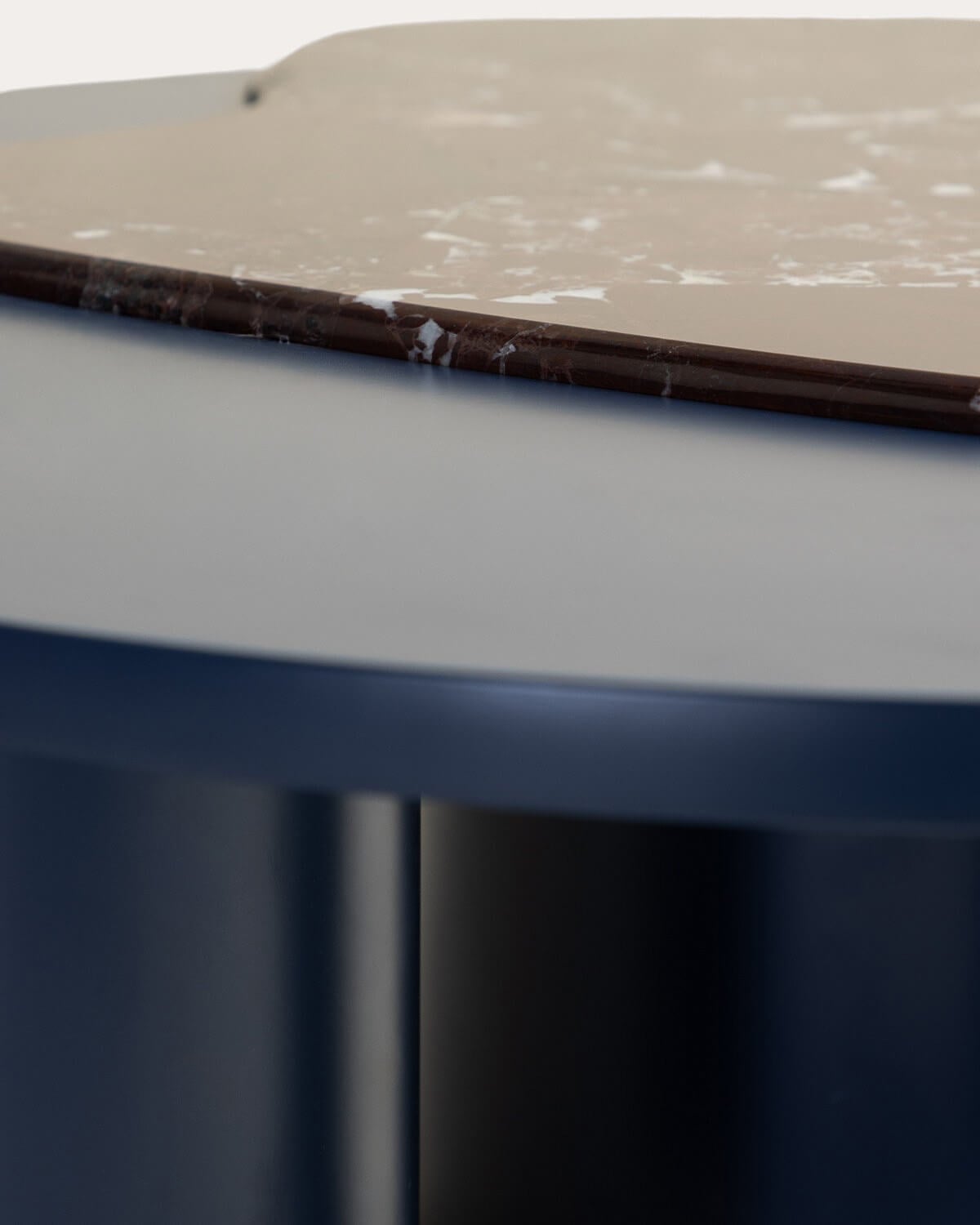 Table Basse en Marbre et Bois (80x73 cm) Zenia, image de la gelerie 8