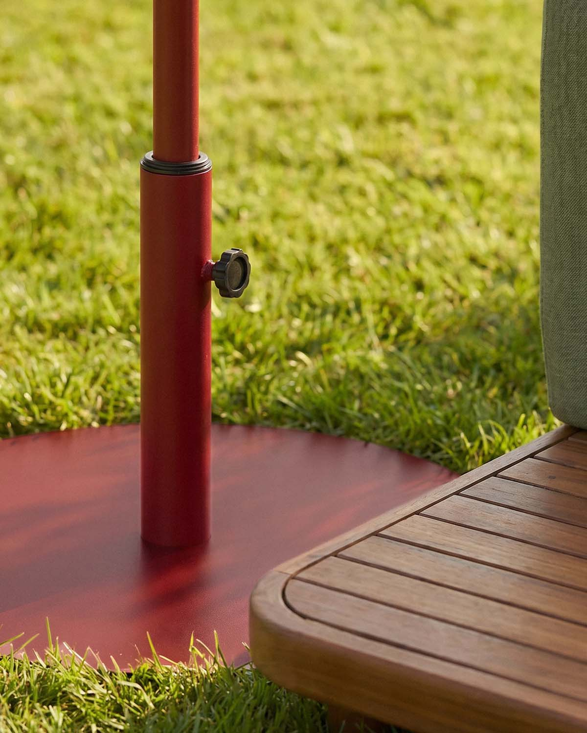 Pied de Parapluie Rond en Métal (Ø62 cm) Ketyer, image de la gelerie 3