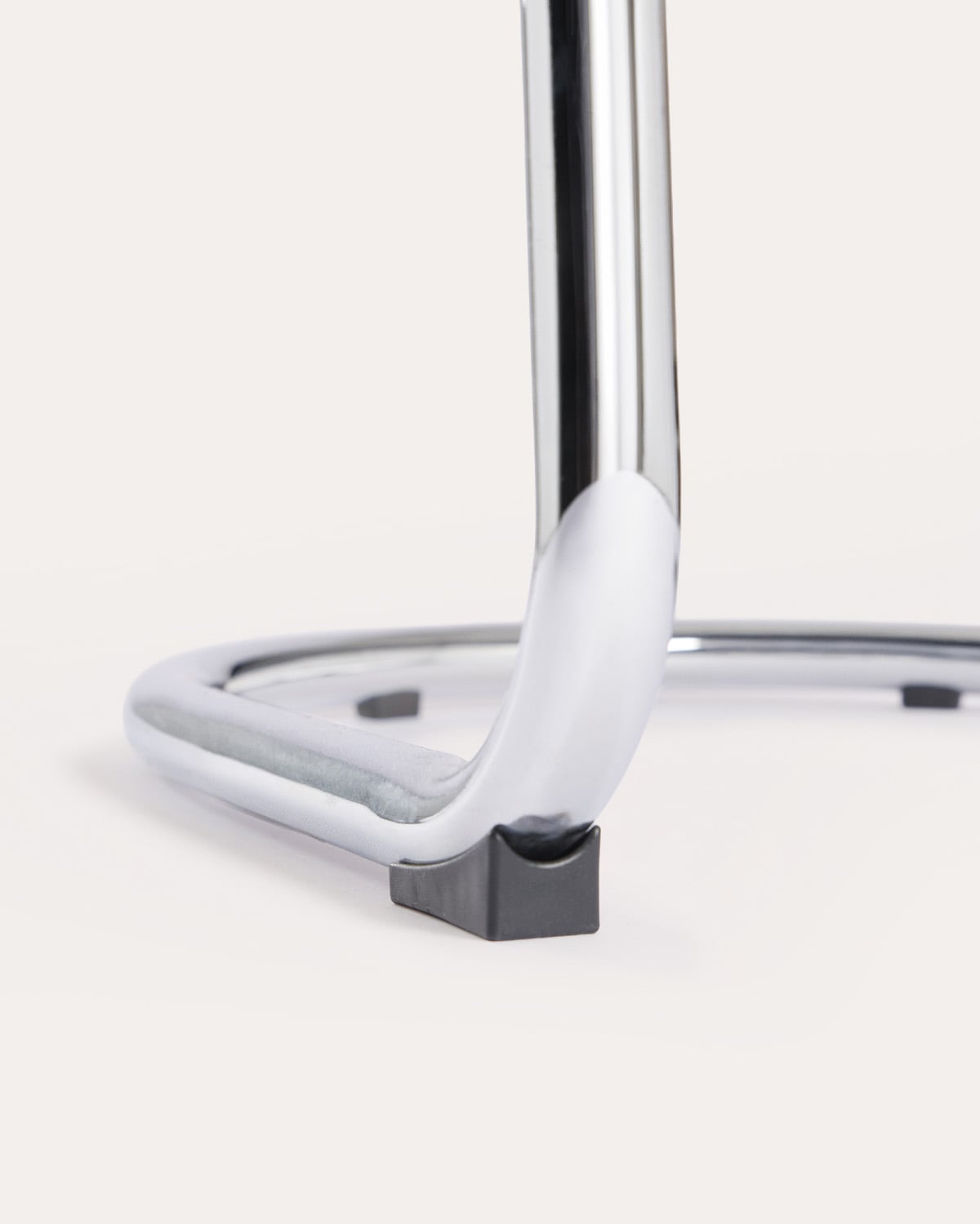 Chaise de Salle à Manger en Métal Aryo, image de la gelerie 8