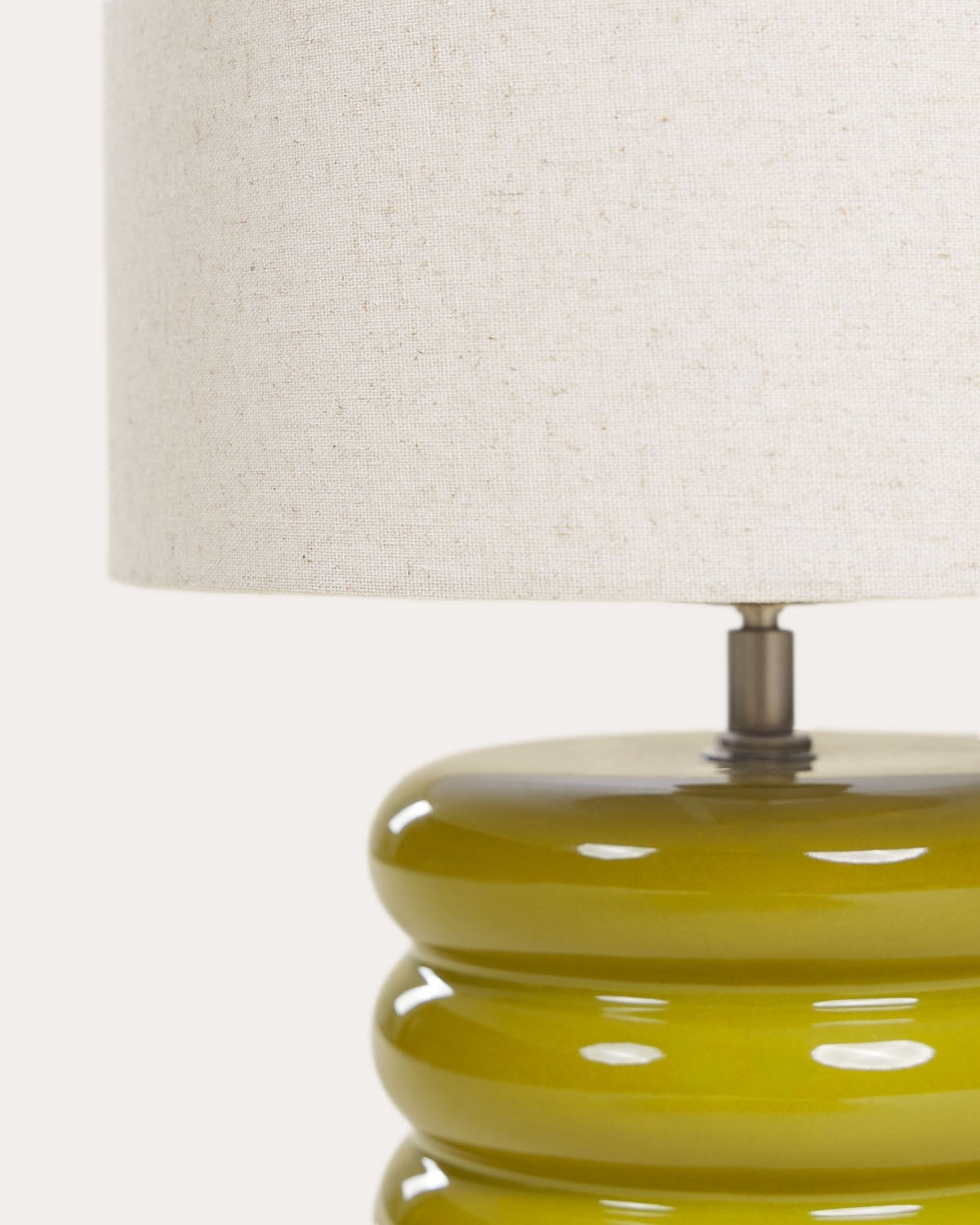 Lampe de table en céramique et tissu Ryota, image de la gelerie 3