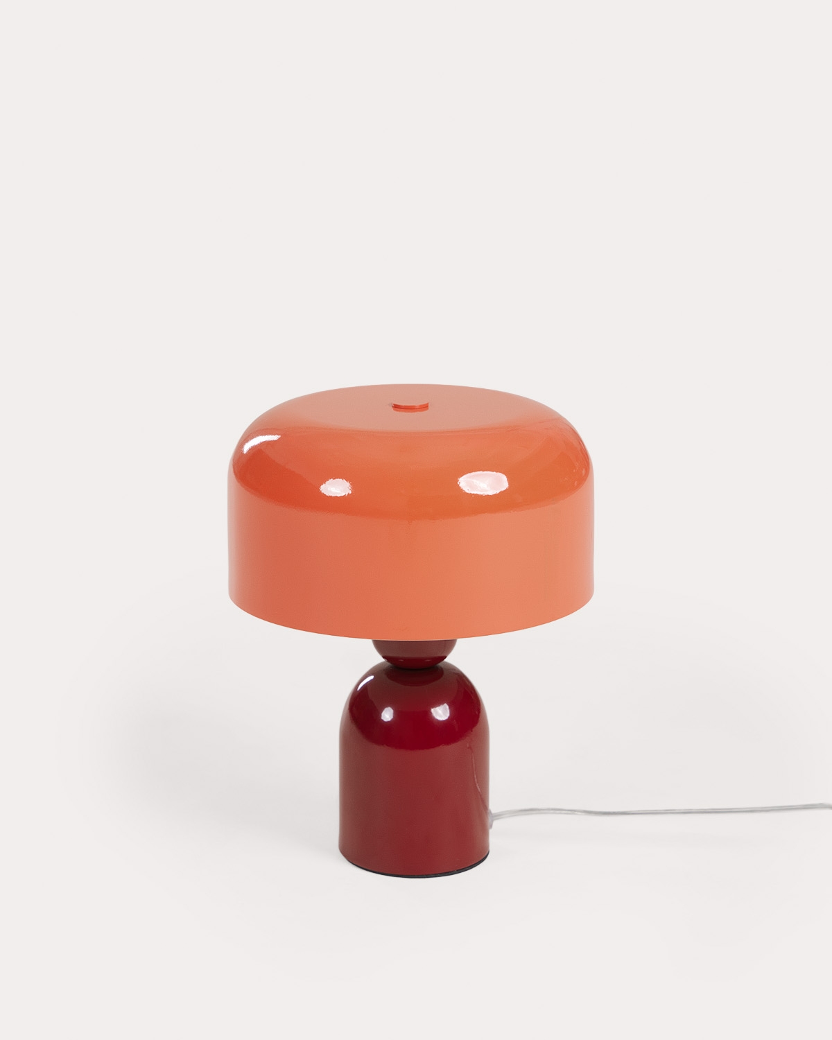 Lampe de table en métal Finhax, image de la gelerie 1