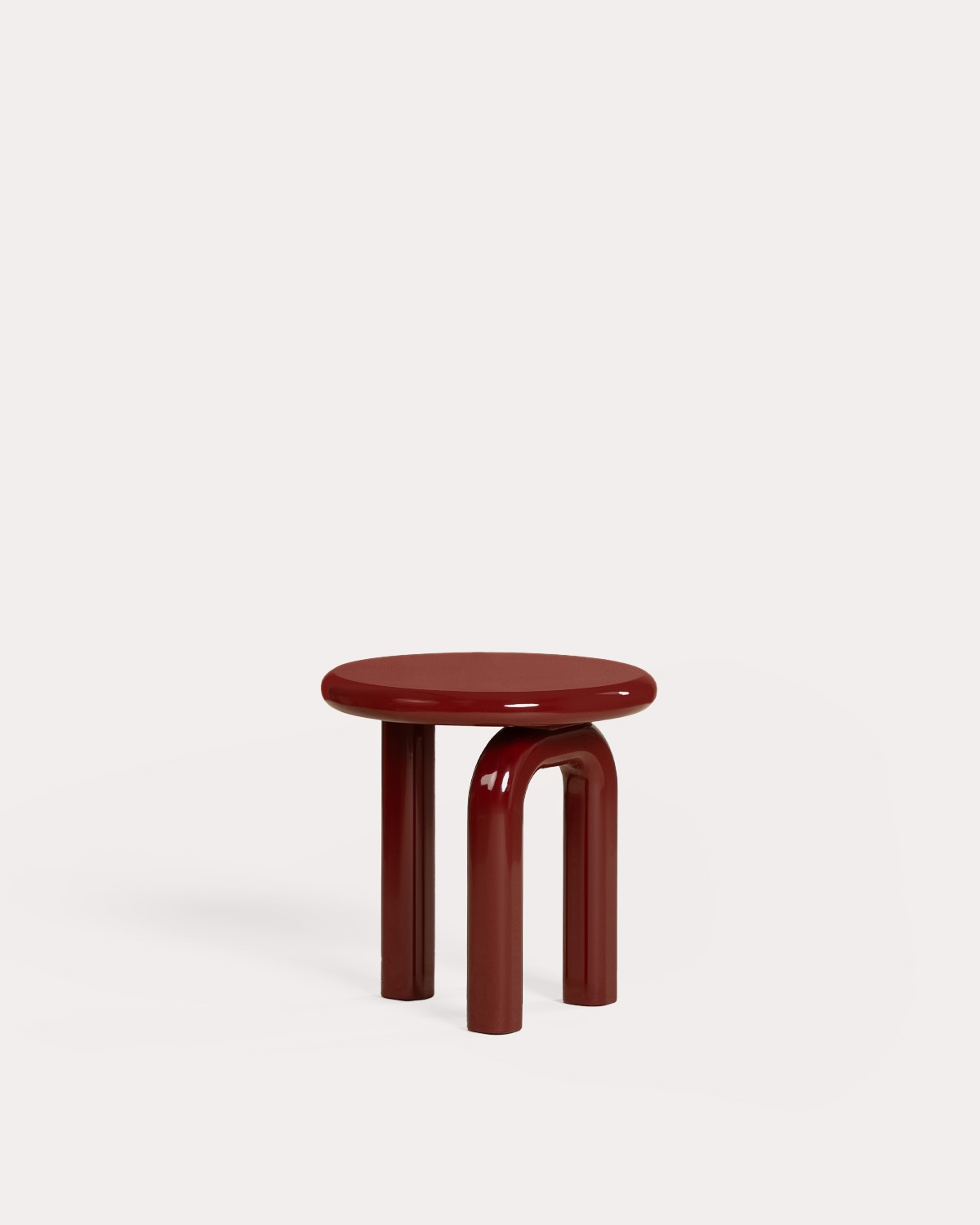 Table d'appoint ronde Ø50 cm en bois marque Gilber, image de la gelerie 1