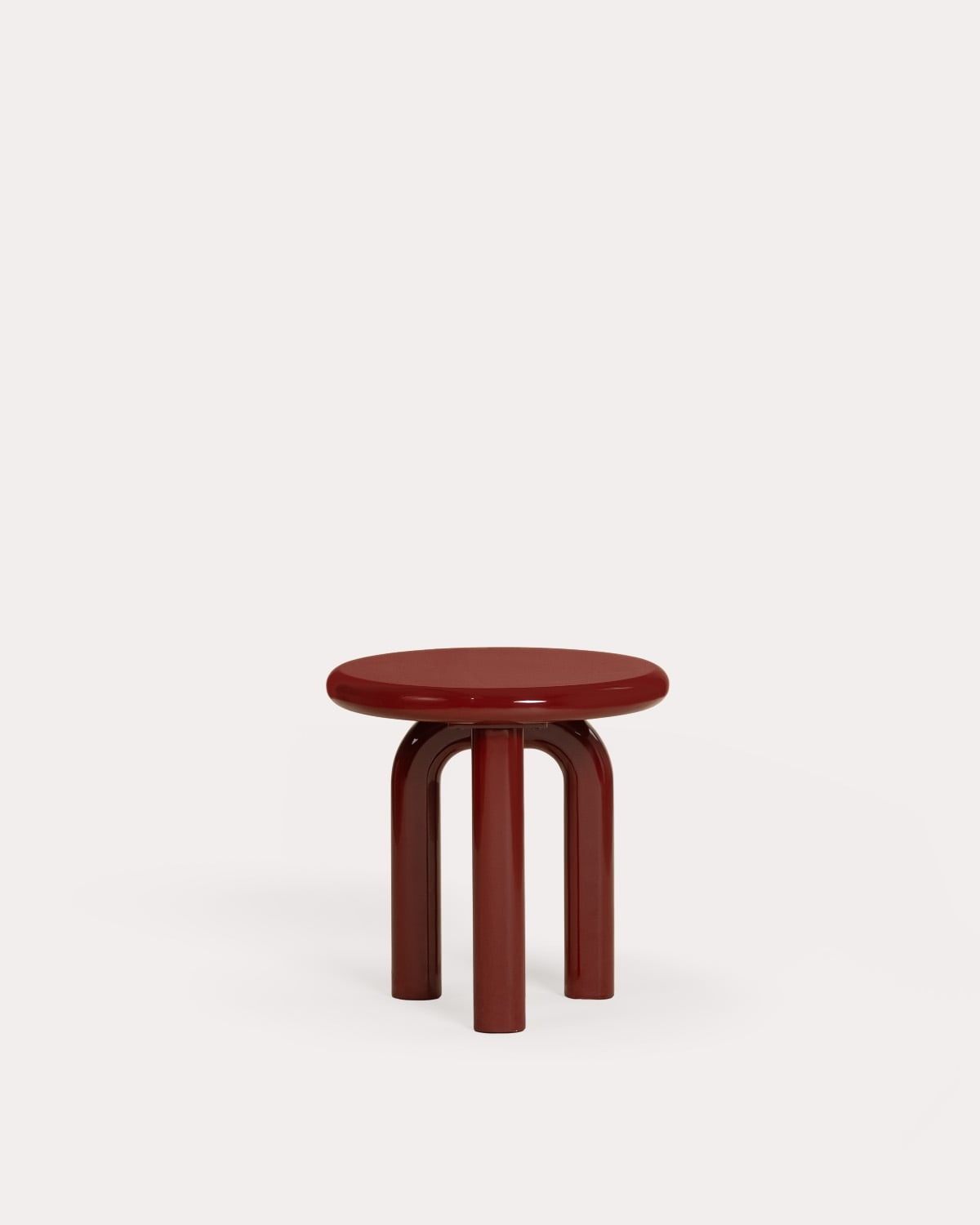 Table d'appoint ronde Ø50 cm en bois marque Gilber, image de la gelerie 4