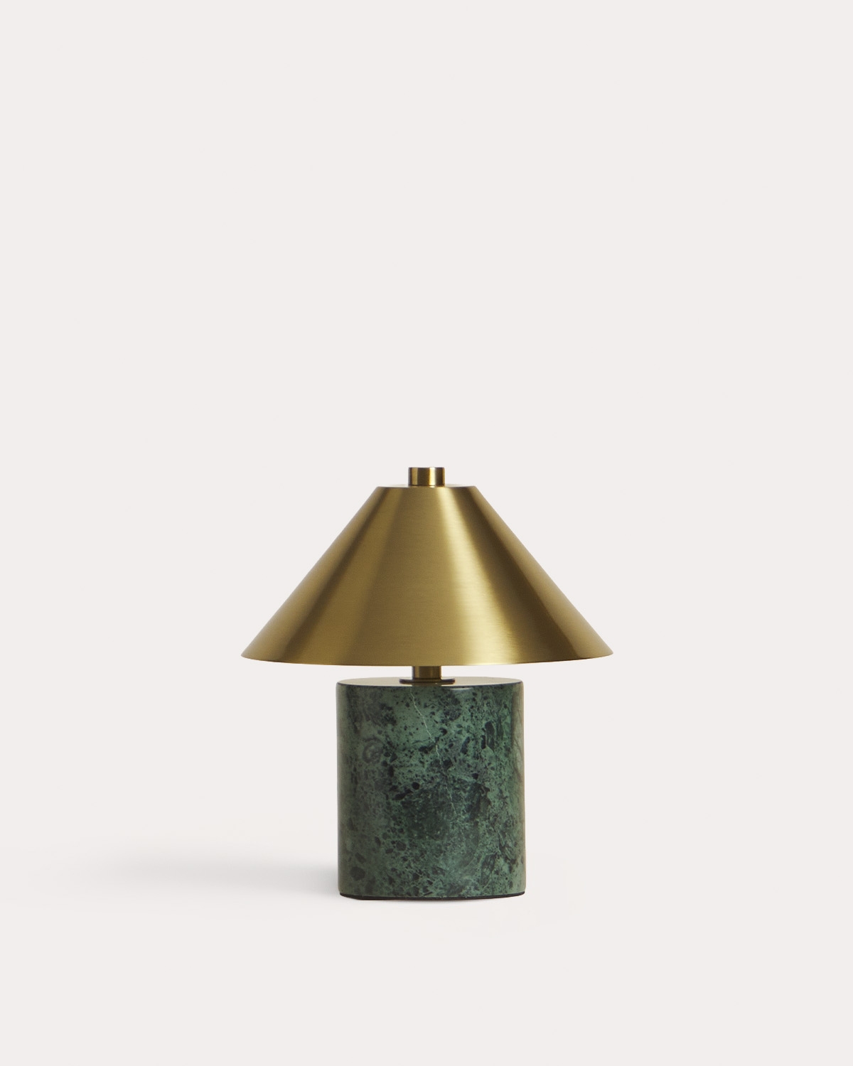 Lampe de table LED sans fil pour extérieur en marbre et métal Obely, image de la gelerie 1