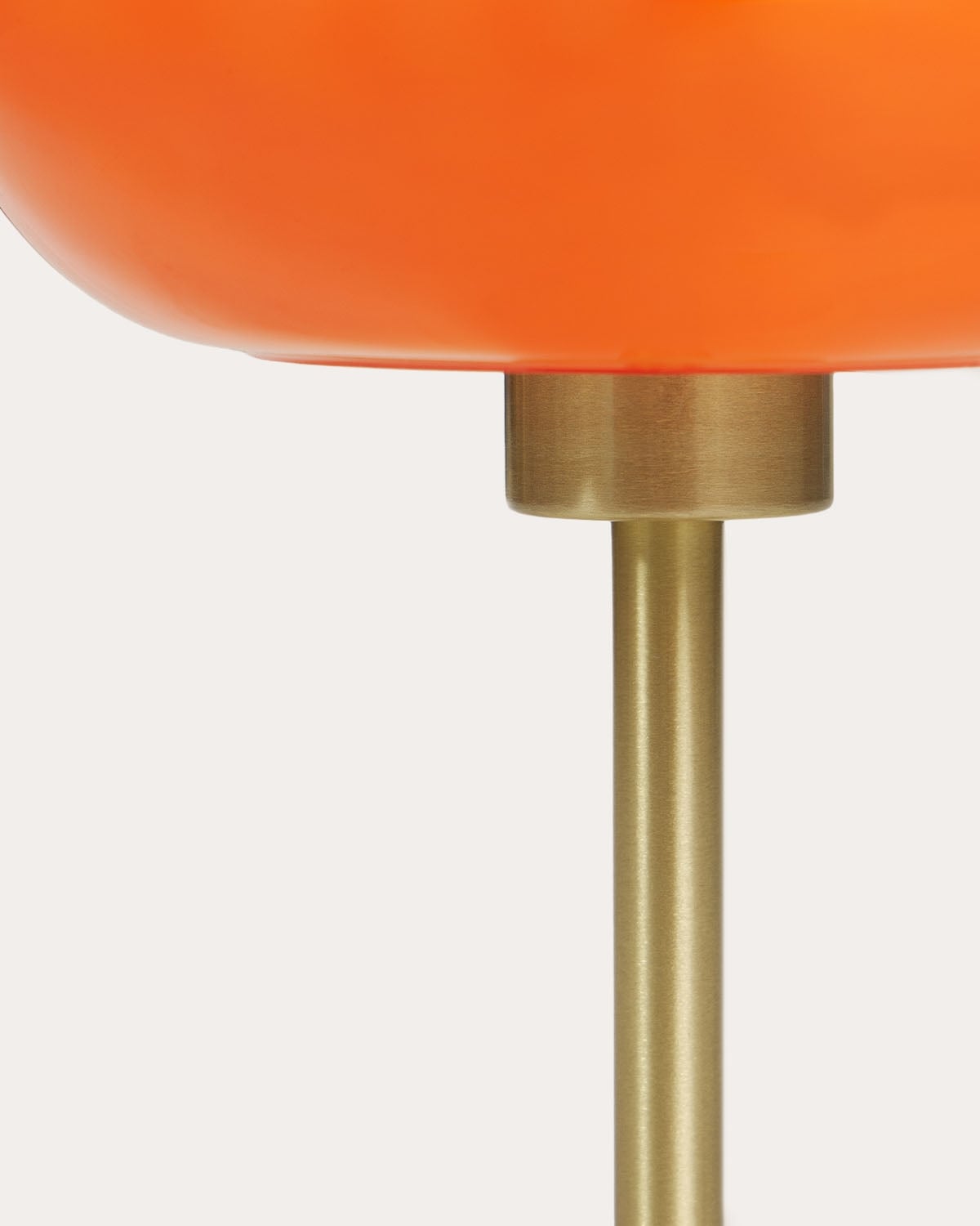 Lampe de table en métal et verre Revhin, image de la gelerie 8