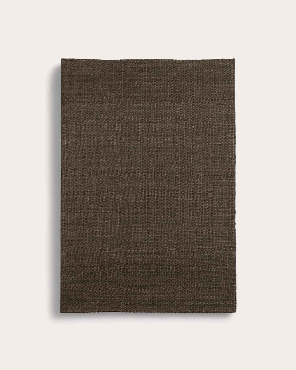 Tapis artisanal 230x160 cm en laine Besis, image de la gelerie 1