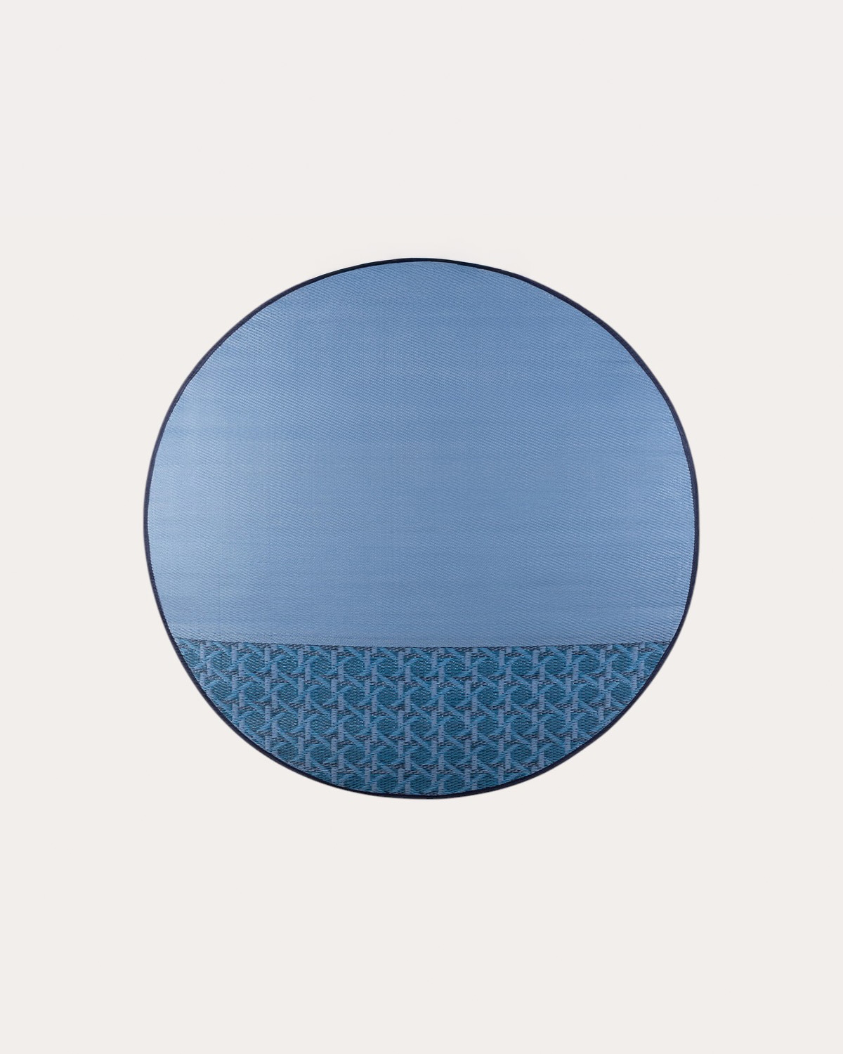Tapis d'extérieur rond Ø150 cm en polypropylène Tramuntan, image de la gelerie 1