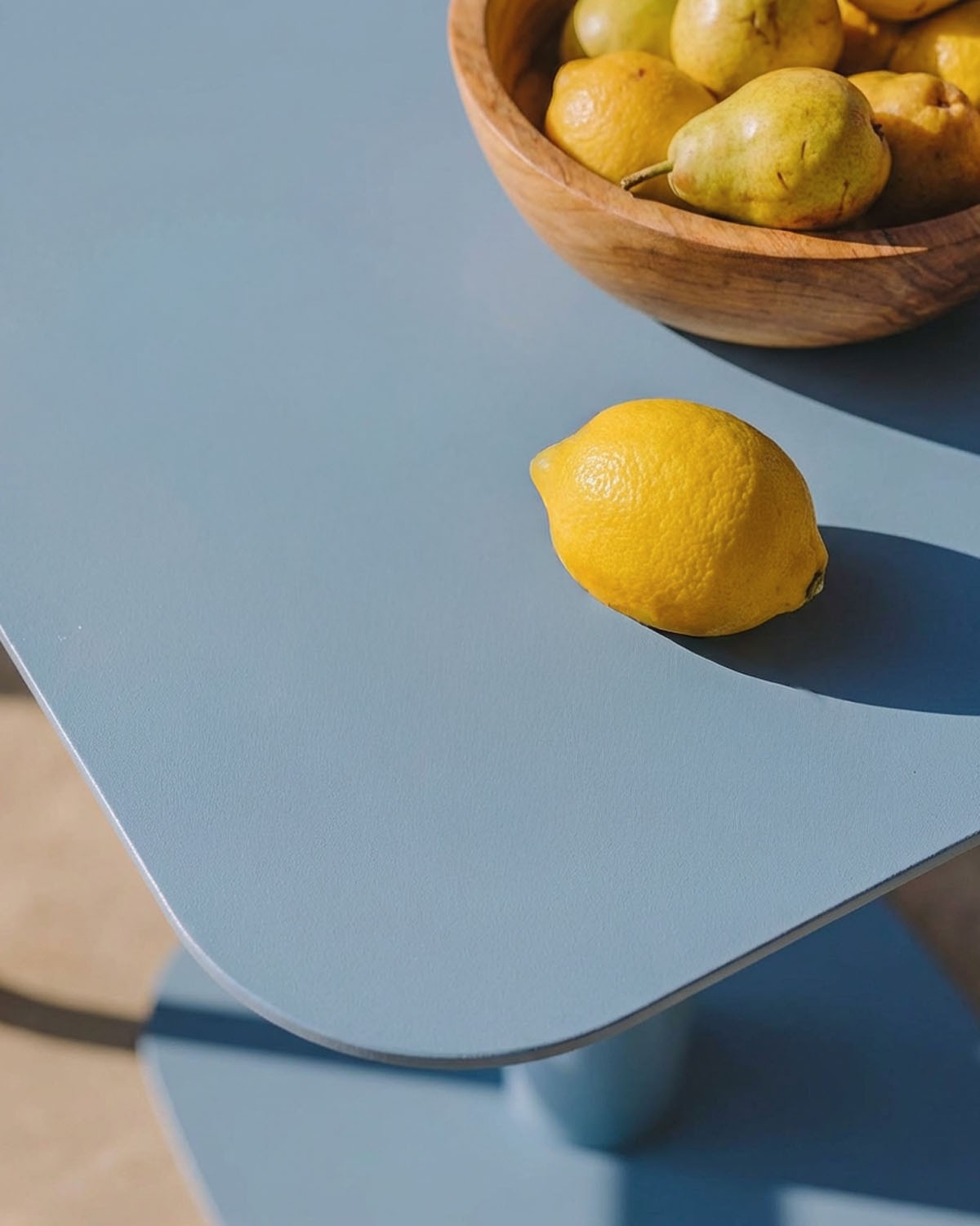 Table d'extérieur carrée 70x70 cm en métal Zoilo, image de la gelerie 3