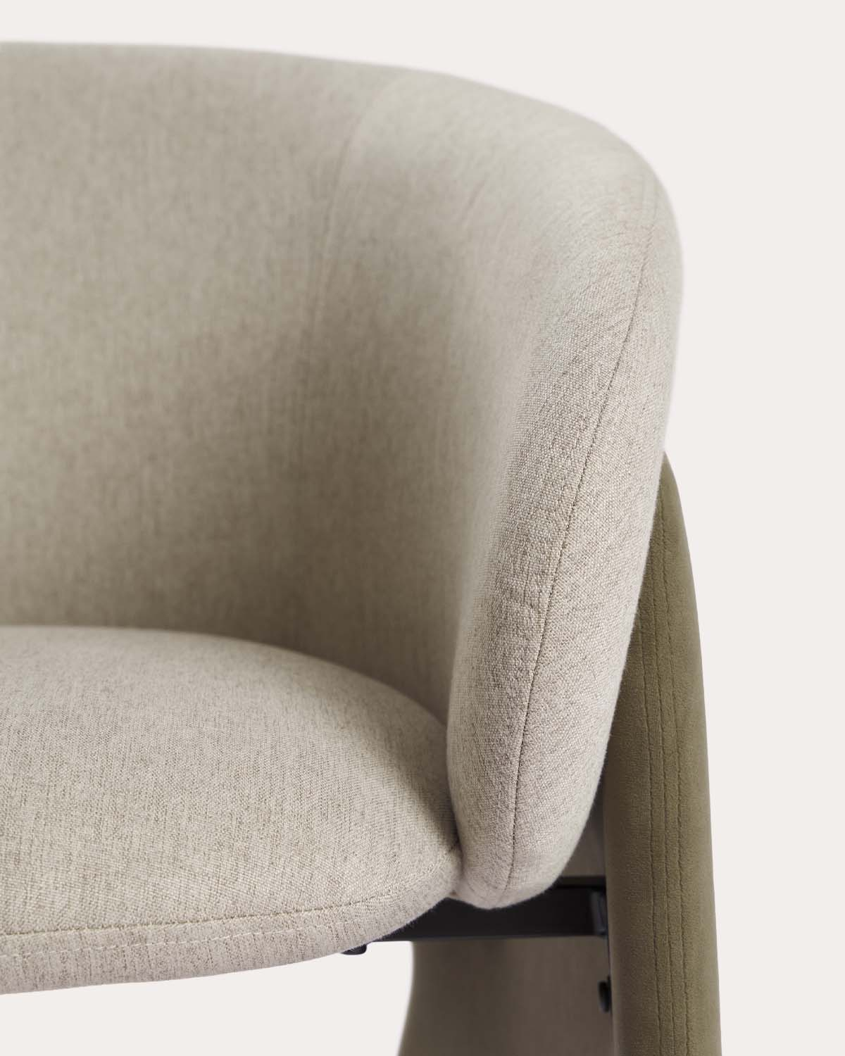 Chaise de salle à manger en tissu Neopola, image de la gelerie 4