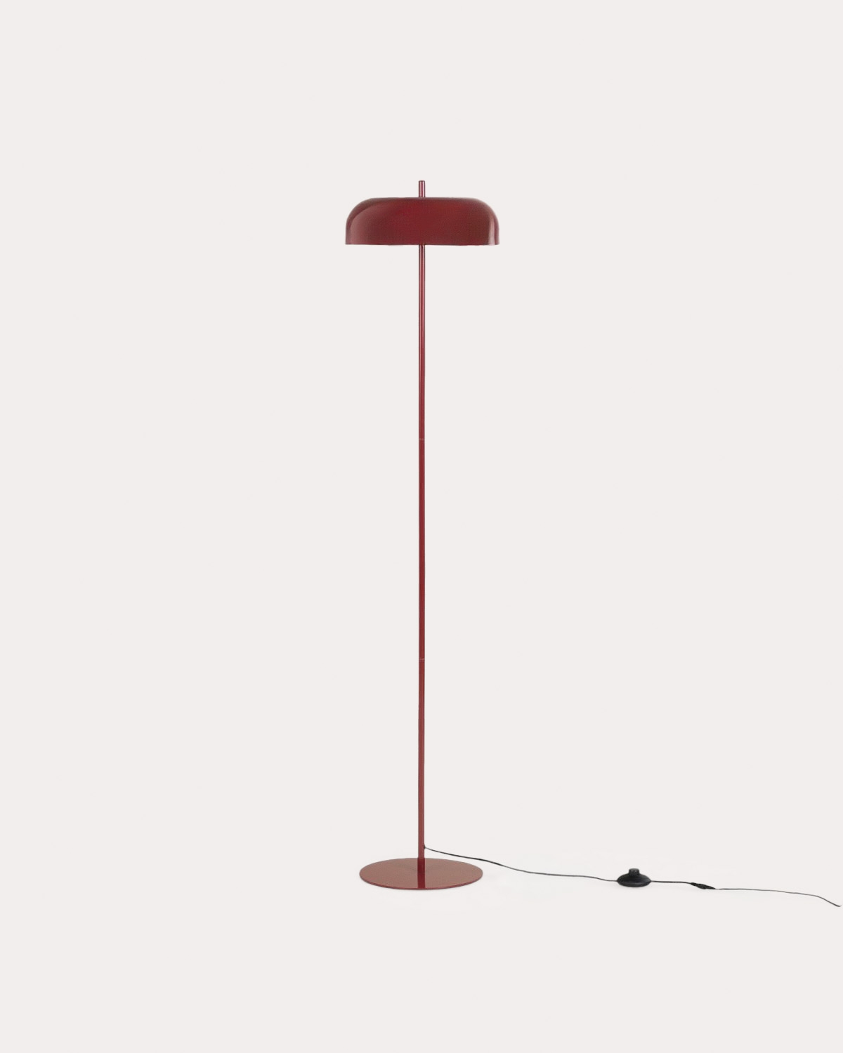 Lampadaire en métal Kolbin, image de la gelerie 1