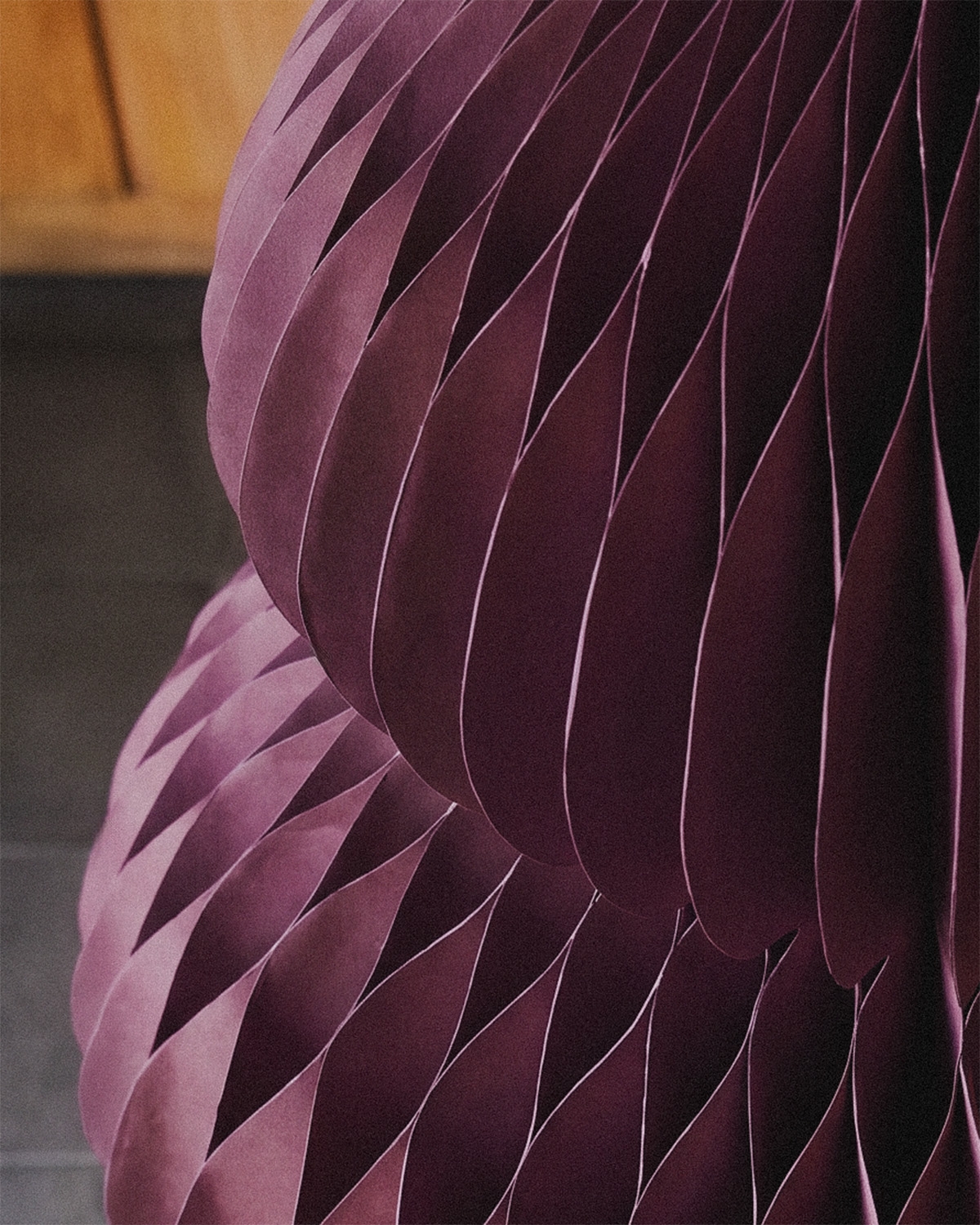 Sapin de noël ↑ 210 cm en papier Shiva, image de la gelerie 3