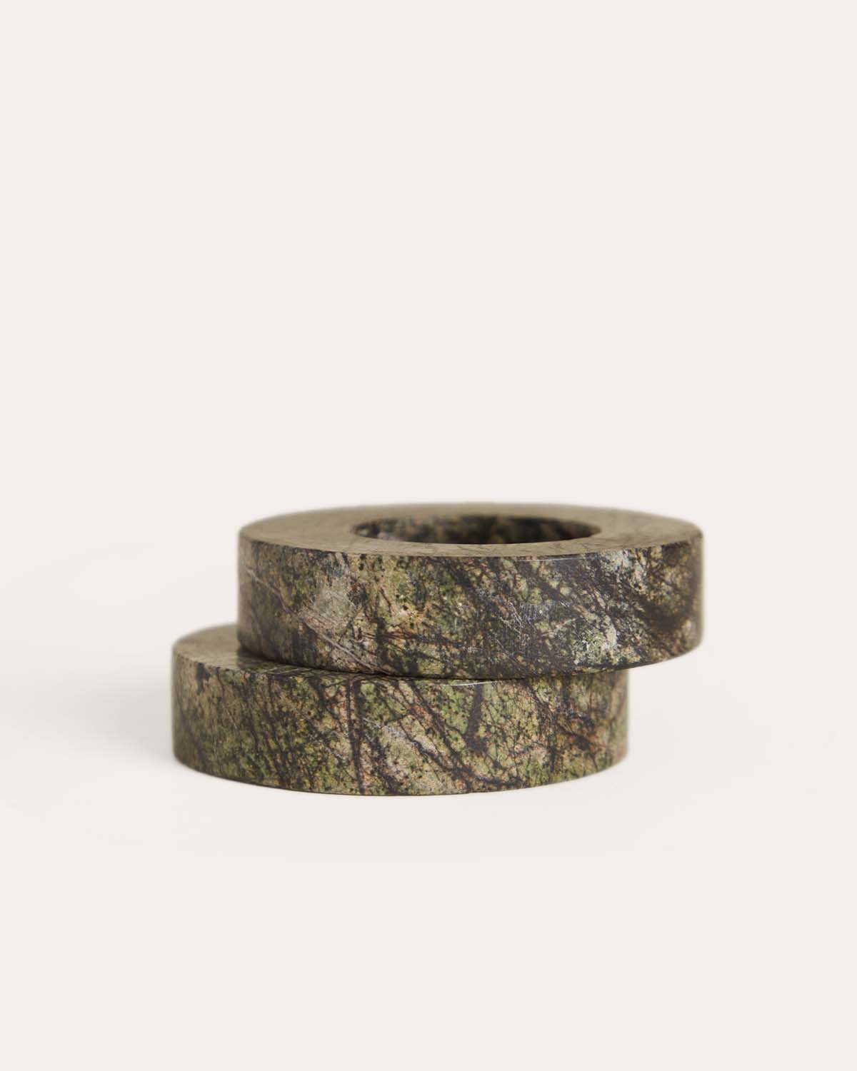 Lot de 2 ronds de serviette Ø6 cm en marbre Dottok, image de la gelerie 4