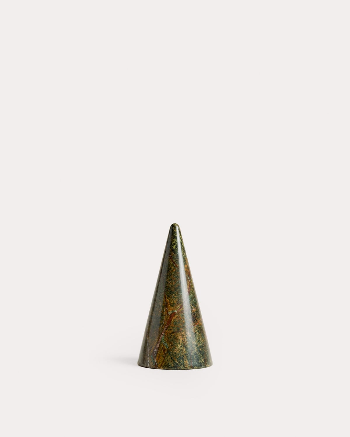 Sapin de noël ↑13 cm en marbre d'Ovyla, image de la gelerie 1