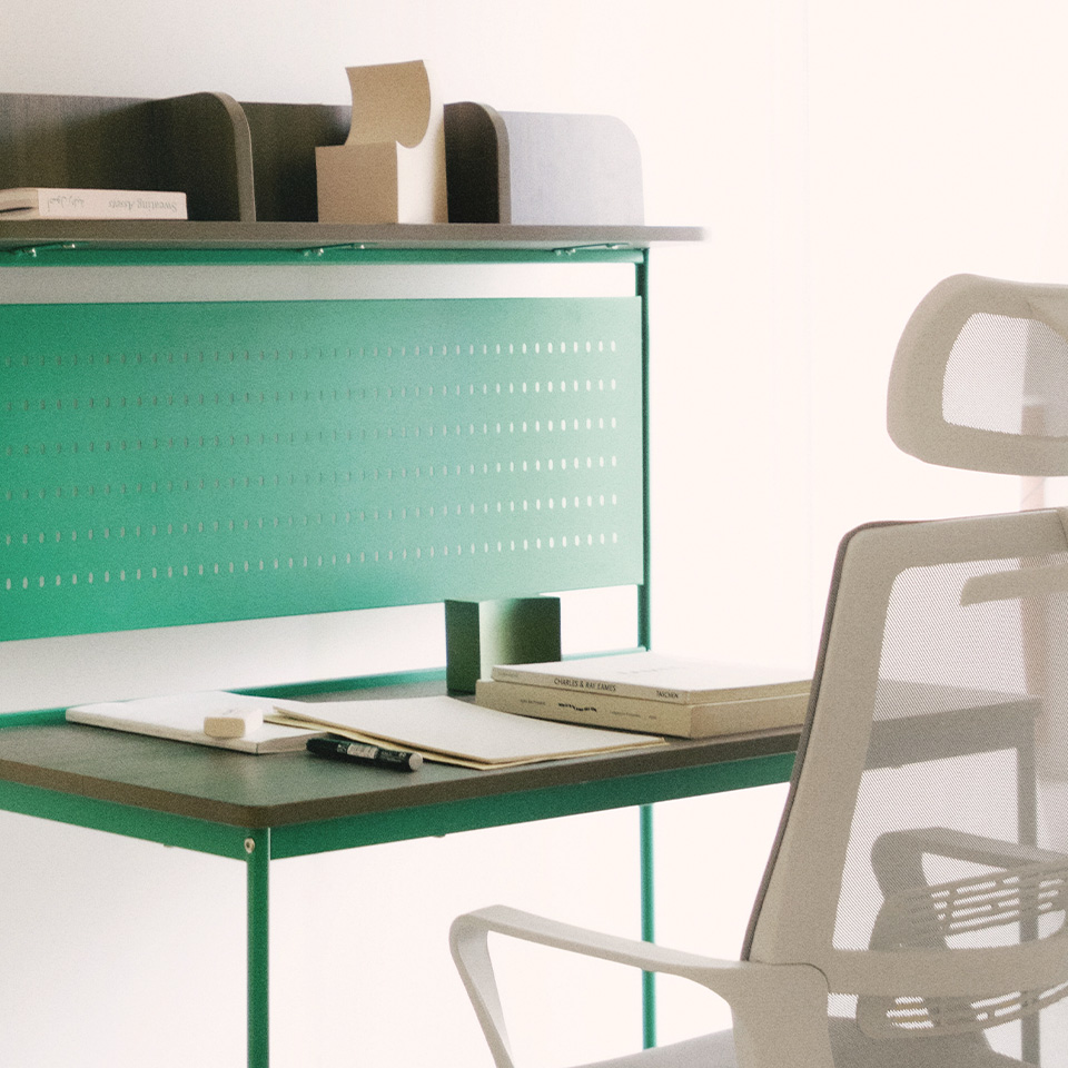 Desktop Tables