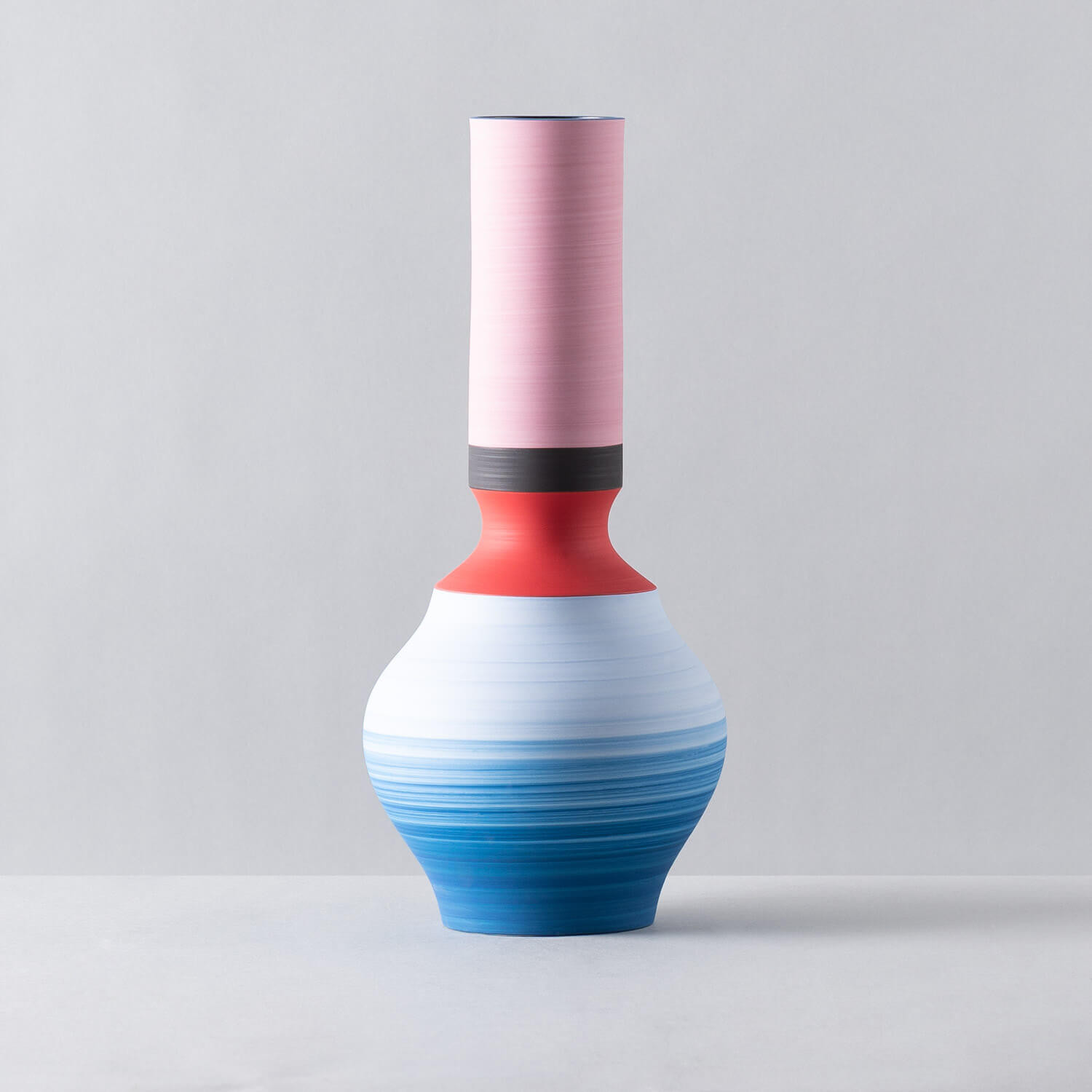 Vaso per Fiori in Ceramica Iriz, immagine della galleria 1