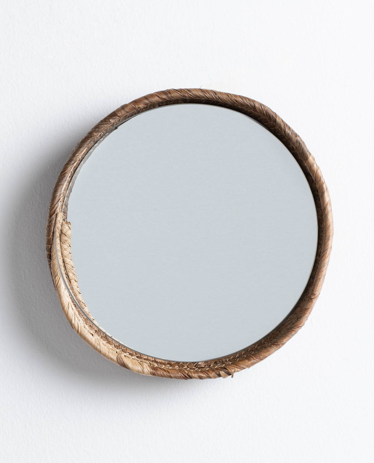 Specchio da Parete Rotondo in Legno (Ø27 cm) Banli, immagine della galleria 1