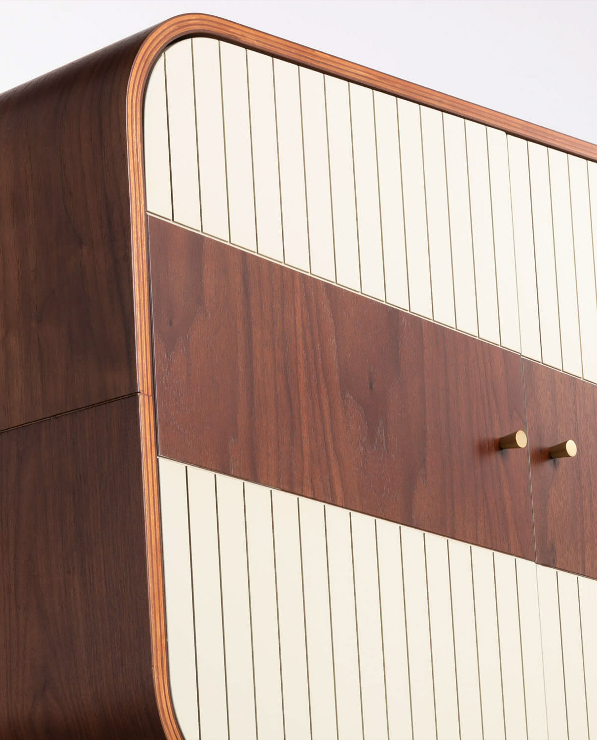 Credenza Bassa 2 Porte in MDF e Metallo Inari