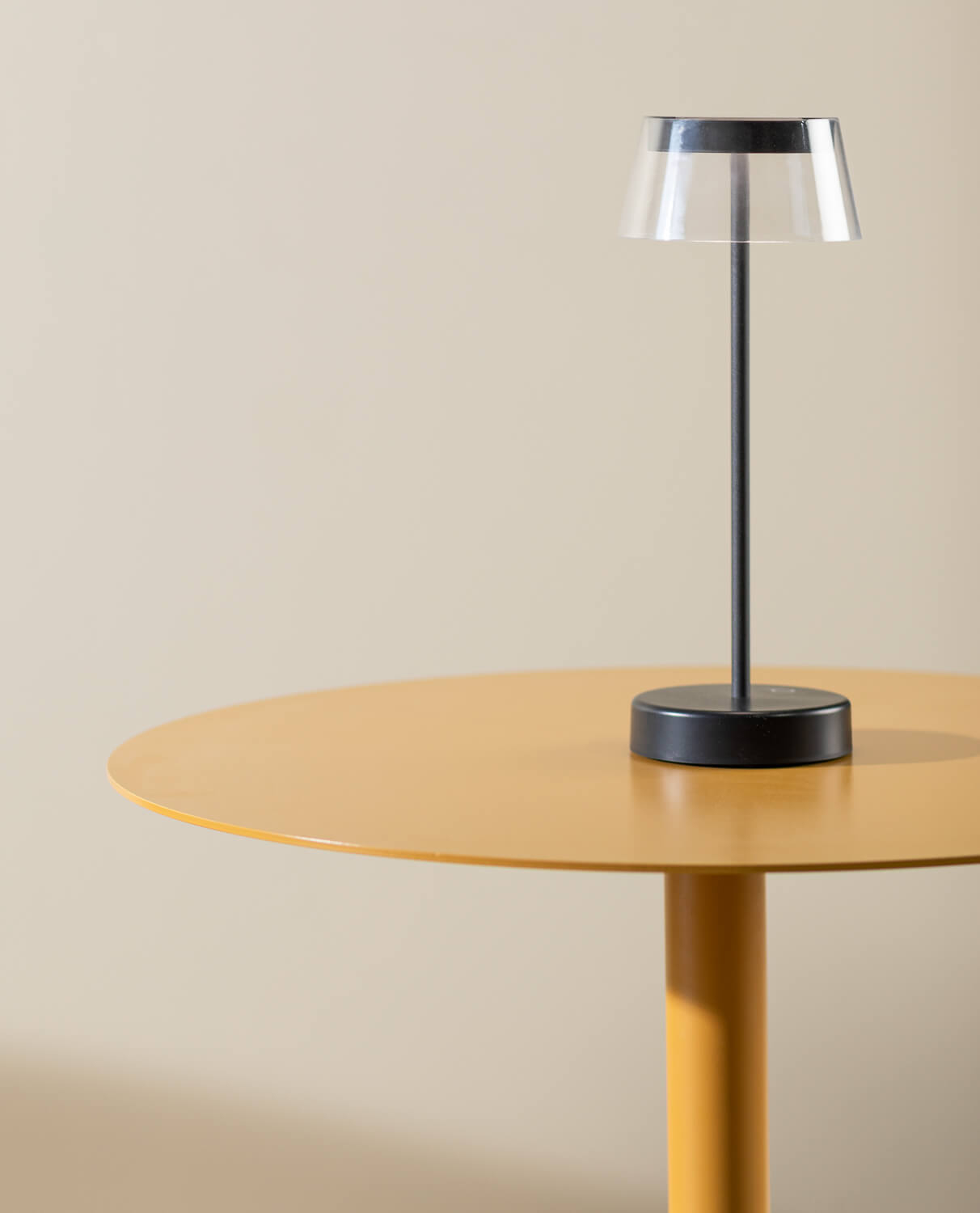 Lampada da Tavolo LED Senza Fili Cirat, immagine della galleria 2