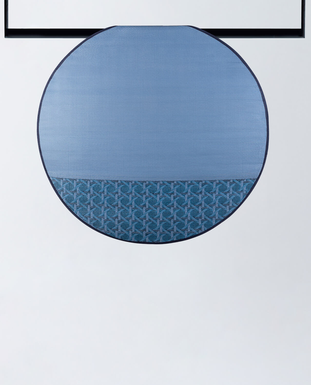 Tappeto da esterno rotondo in polipropilene (Ø150 cm) Tramuntan, immagine della galleria 1