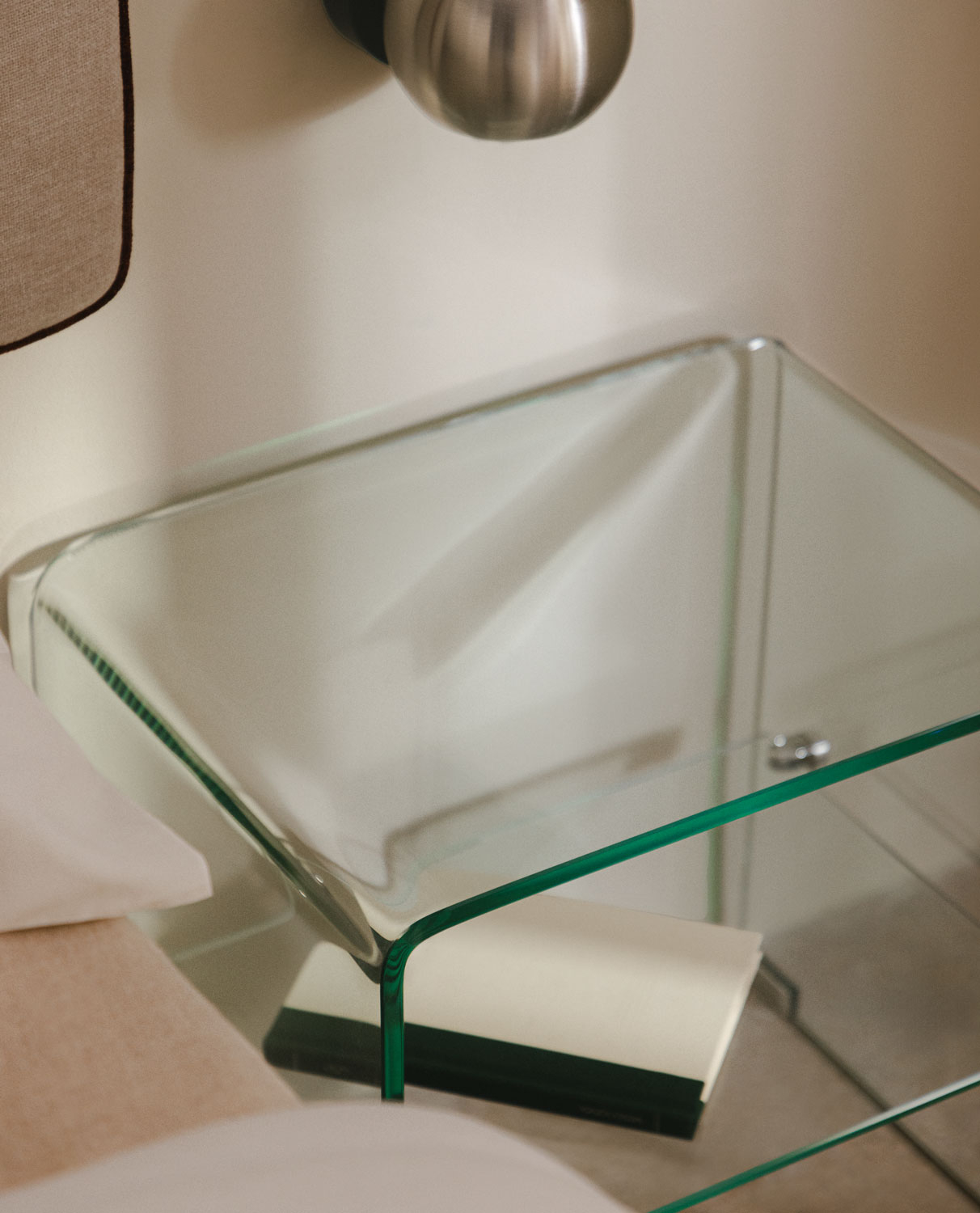 Pack 2 Comodini Rettangolari in Vetro Temperato (47x36 cm) Endil, immagine della galleria 4