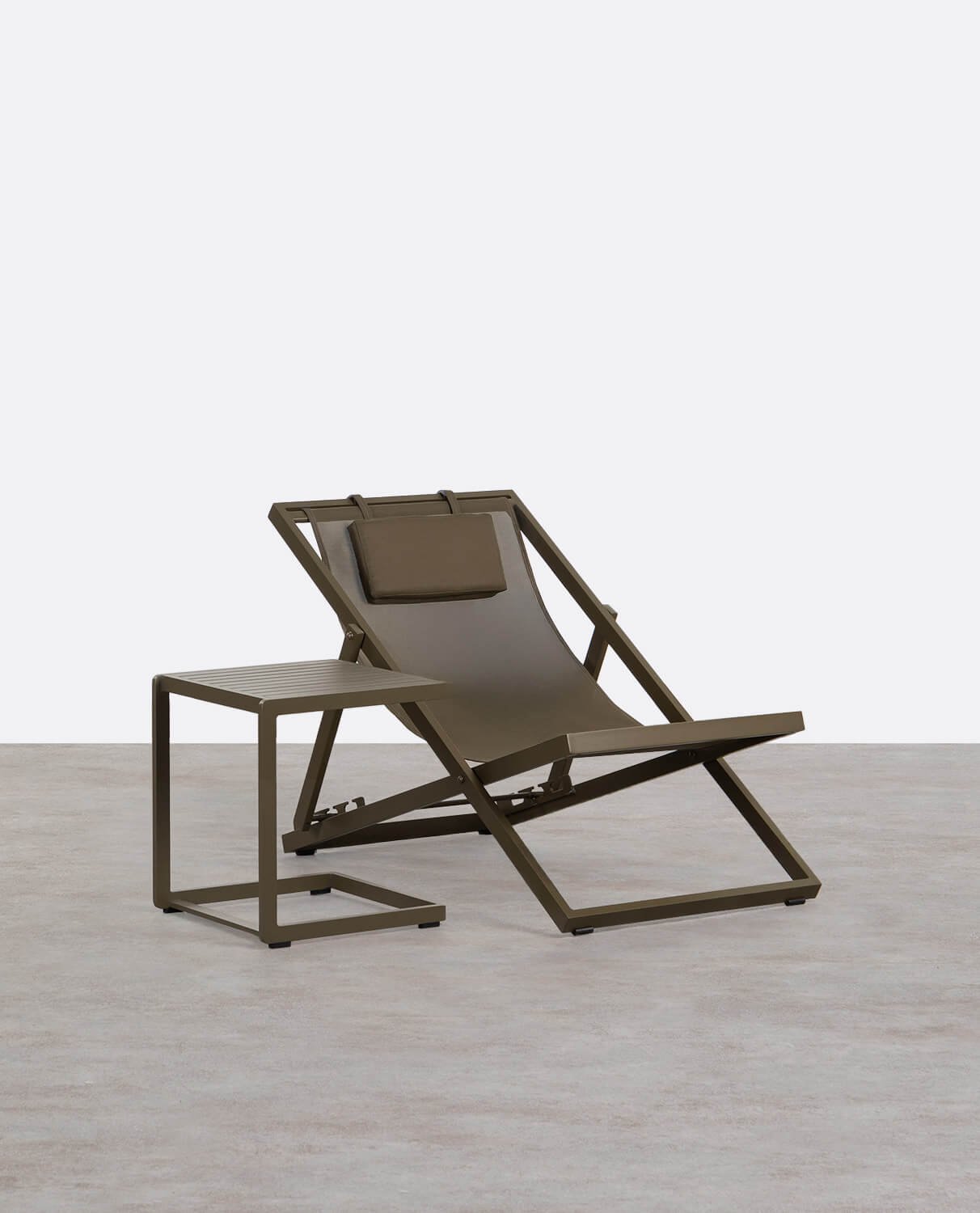 Set Sdraio Reclinabile Rilas e Tavolino Ausiliario in Alluminio Kreta, immagine della galleria 1